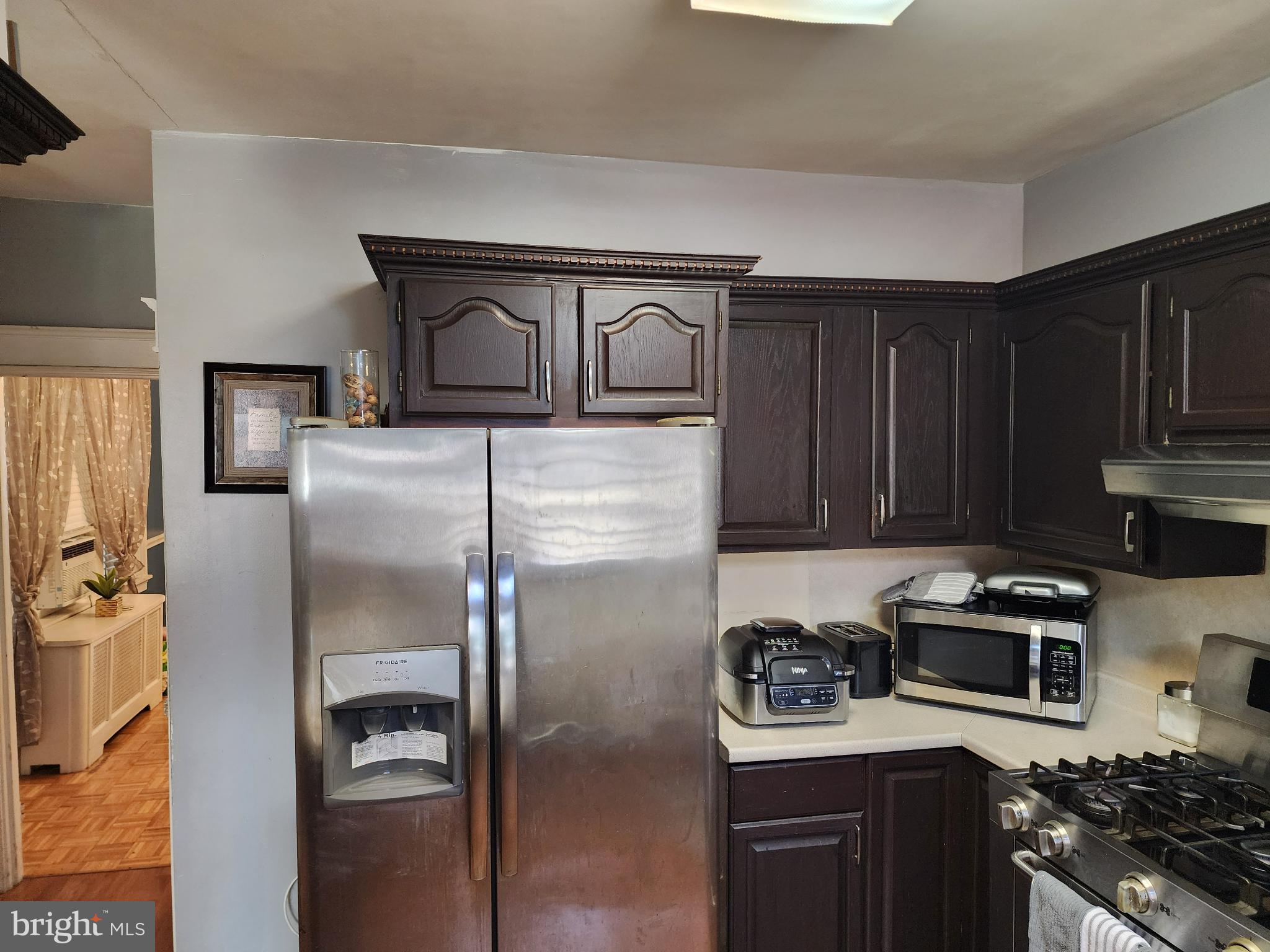 WEST OAK LANE - Residential