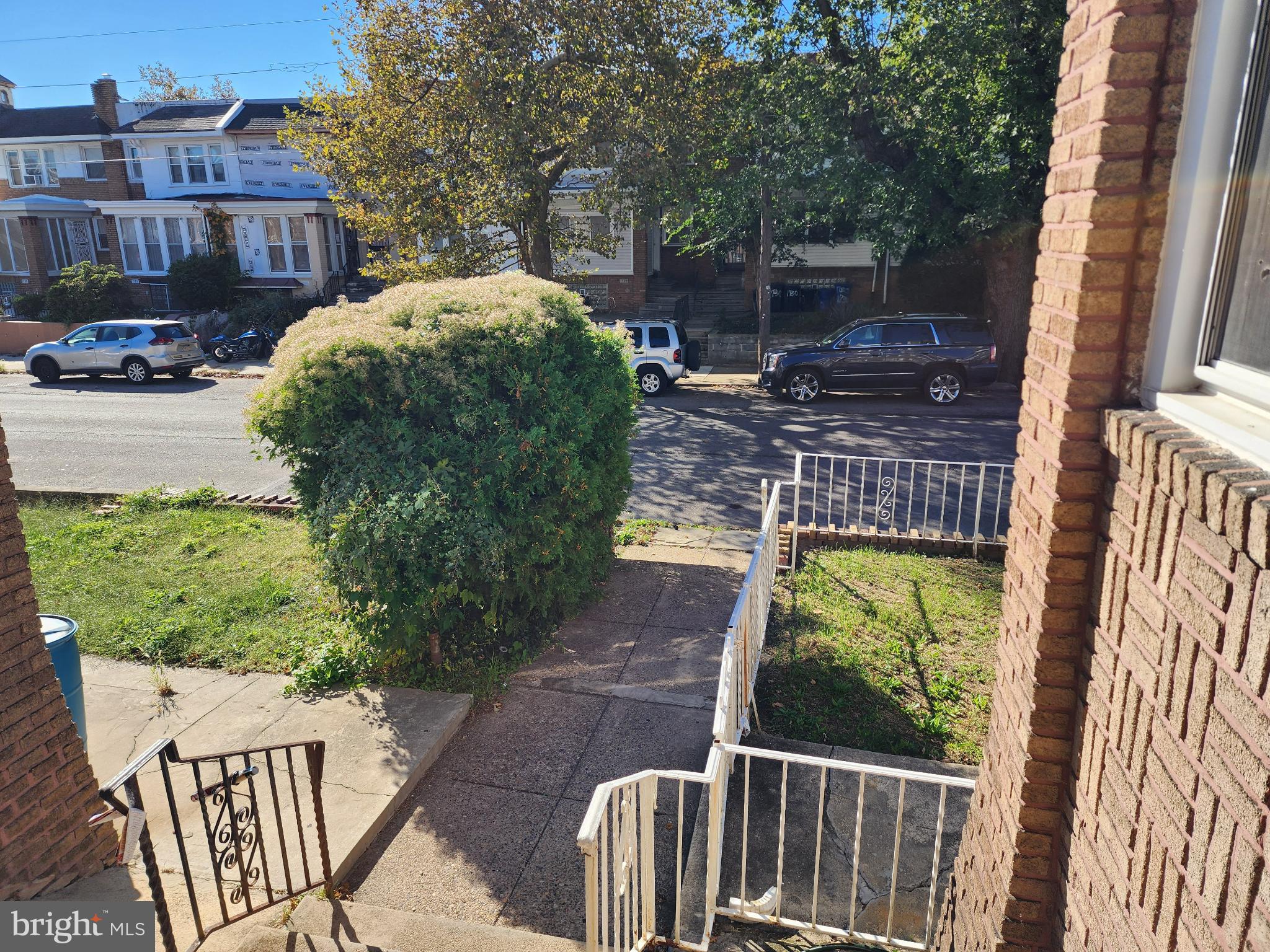 WEST OAK LANE - Residential