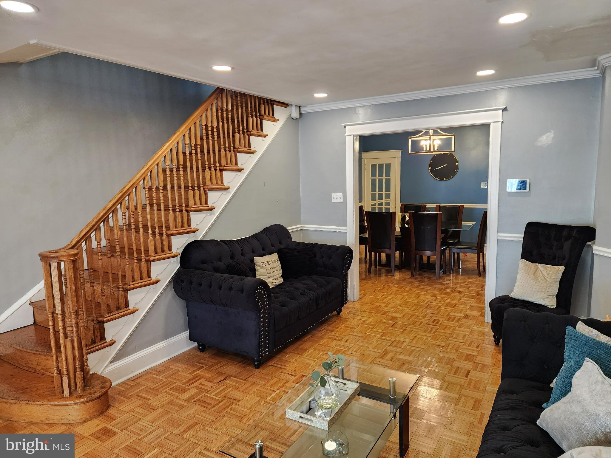 WEST OAK LANE - Residential