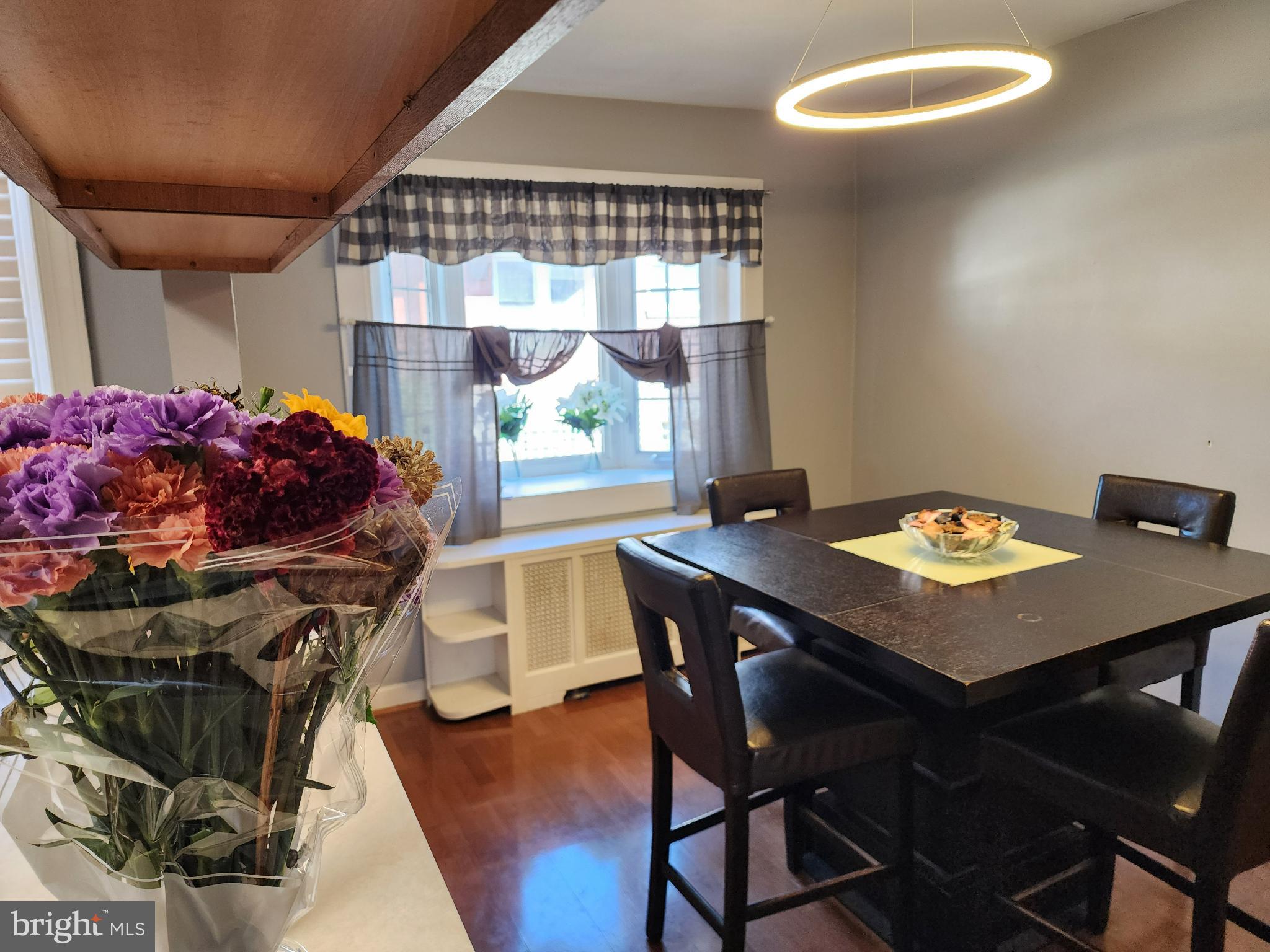 WEST OAK LANE - Residential