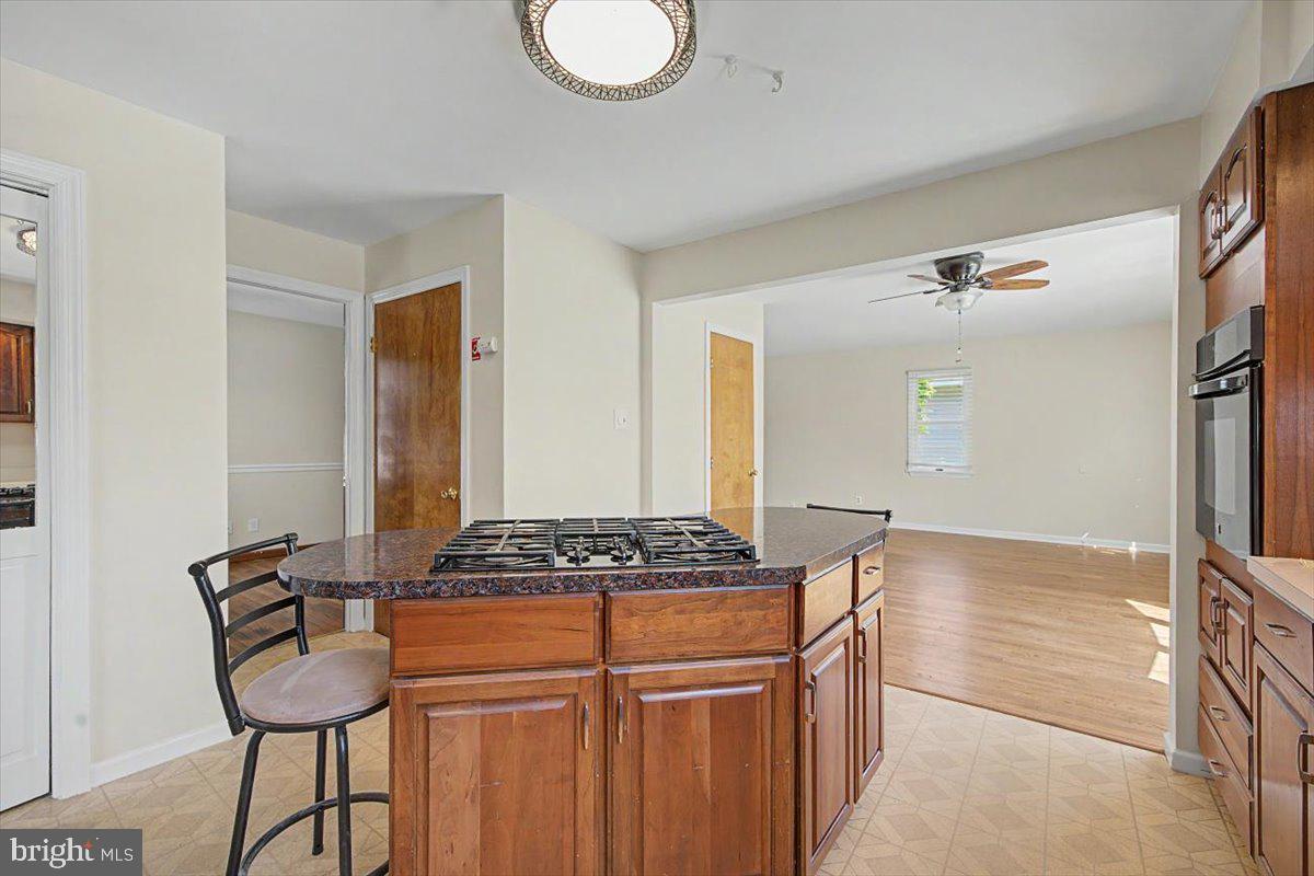 GLENVILLE - Residential
