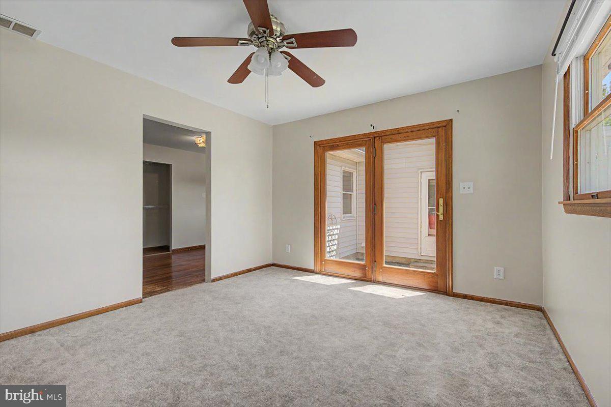 GLENVILLE - Residential