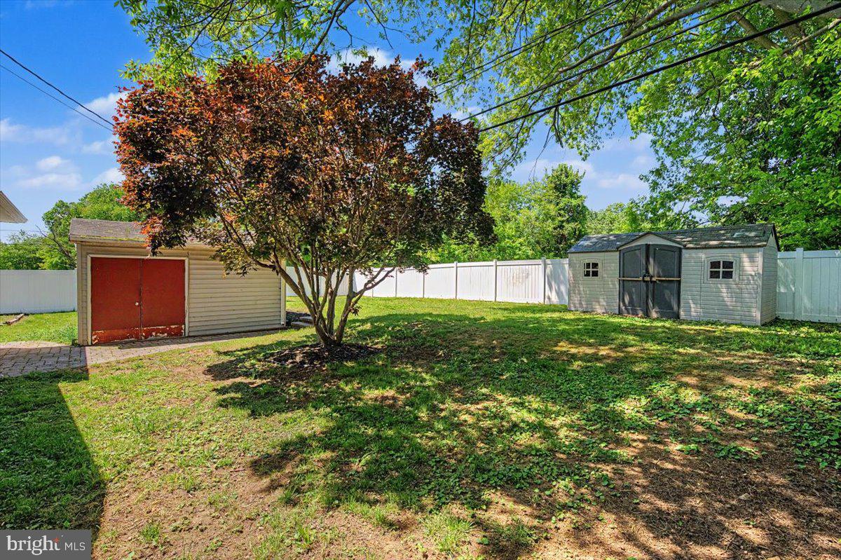 GLENVILLE - Residential