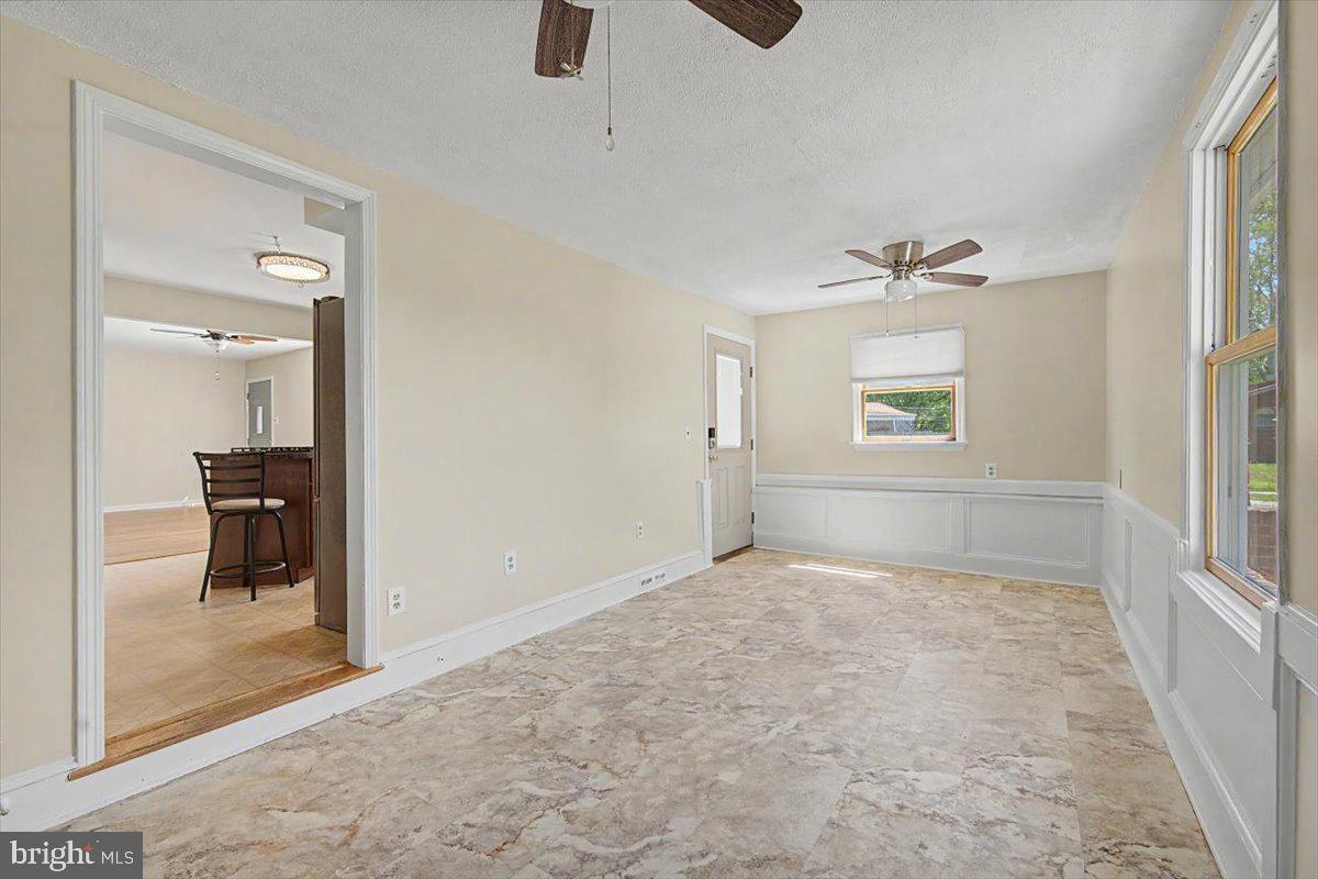 GLENVILLE - Residential
