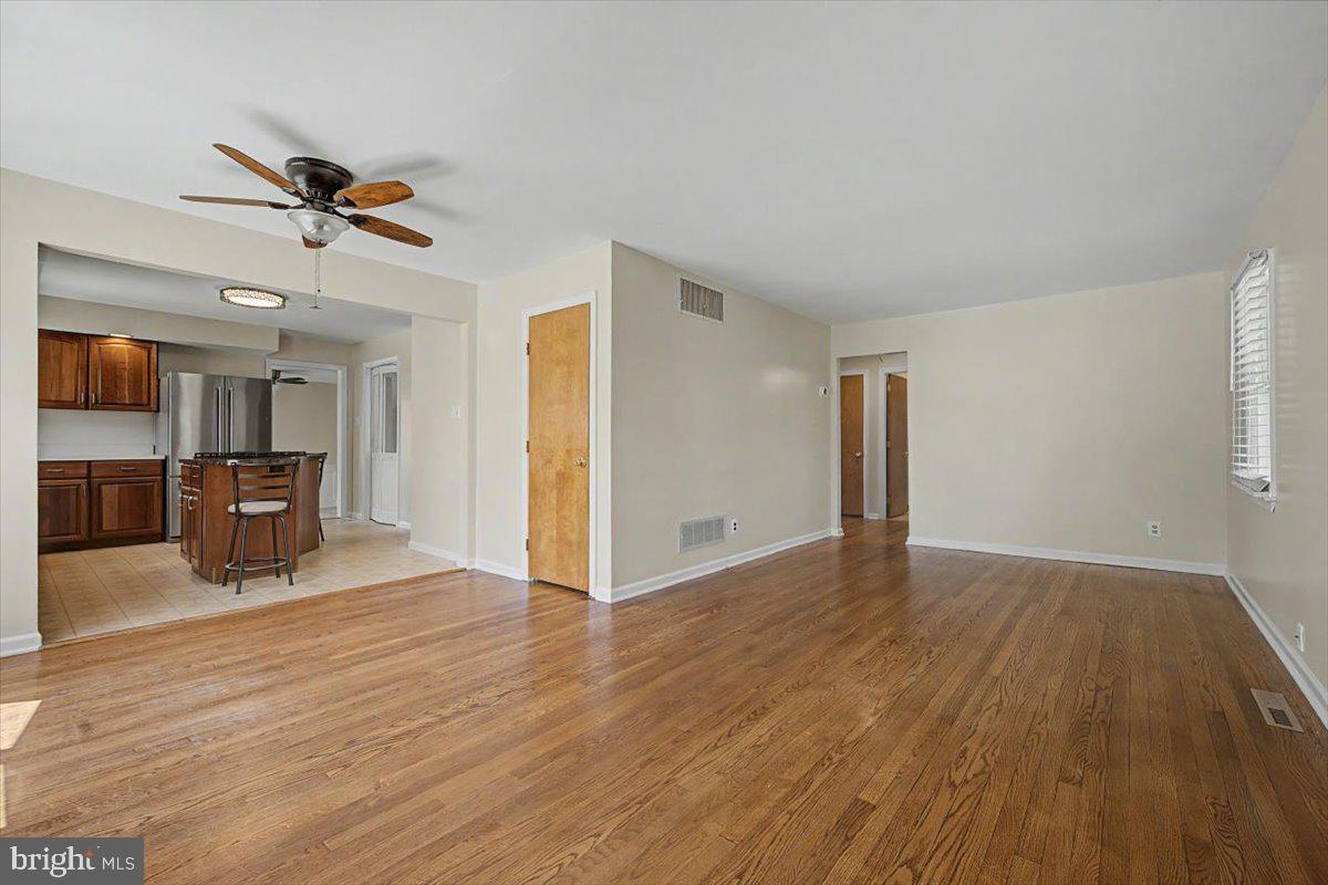 GLENVILLE - Residential