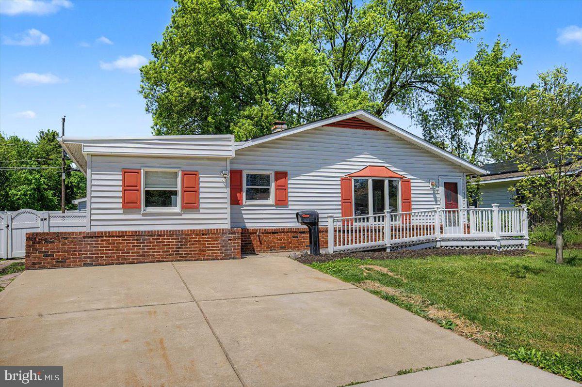 GLENVILLE - Residential