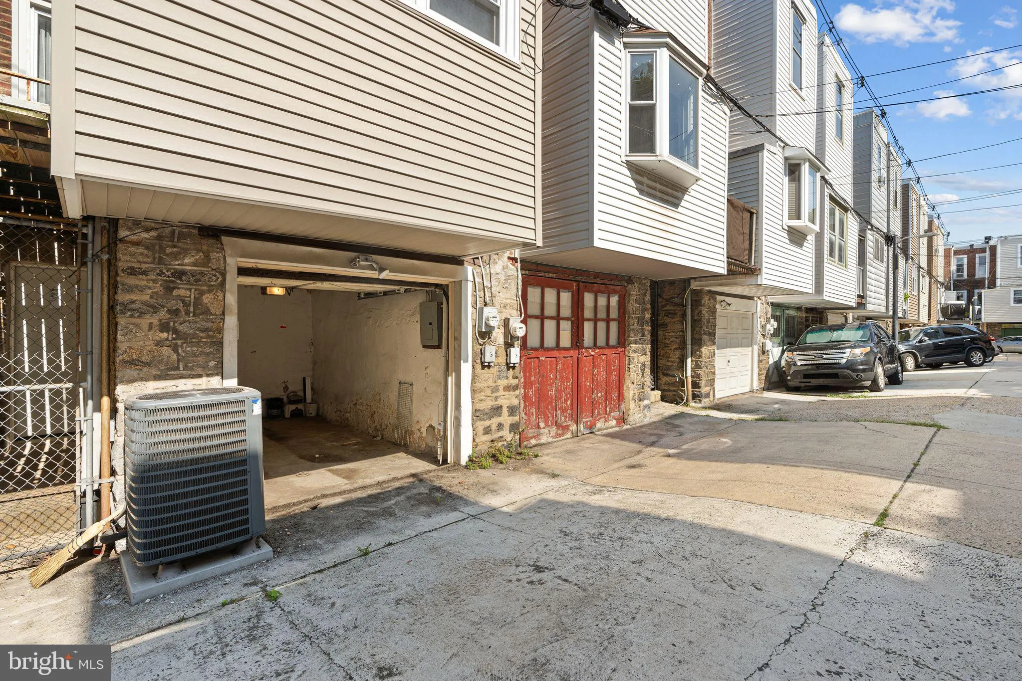 Philadelphia, Pennsylvania 19130, United States, 3 Bedrooms Bedrooms, ,1 BathroomBathrooms,Residential,Active,181122