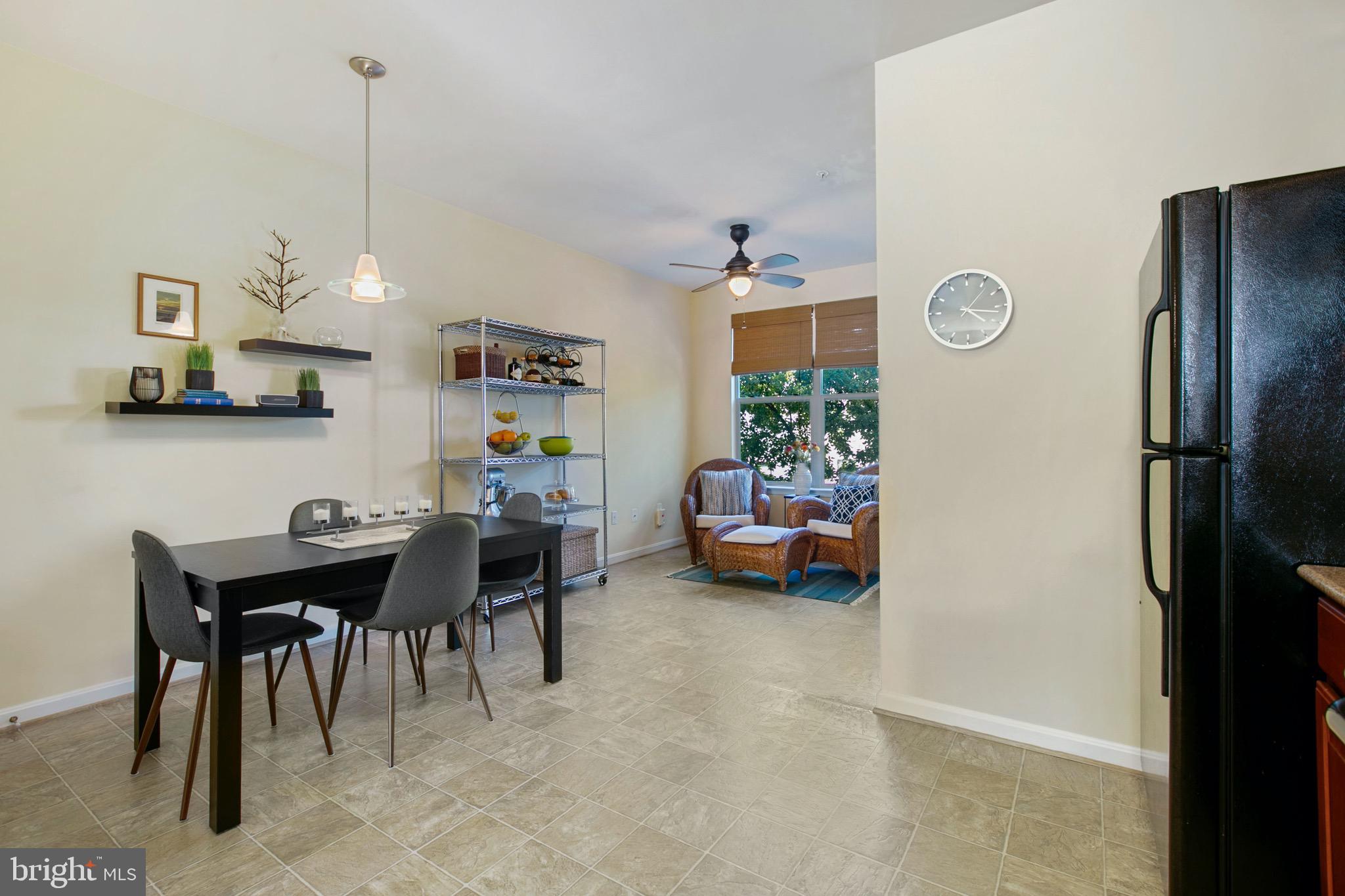 ALBEMARLE SQUARE - Residential