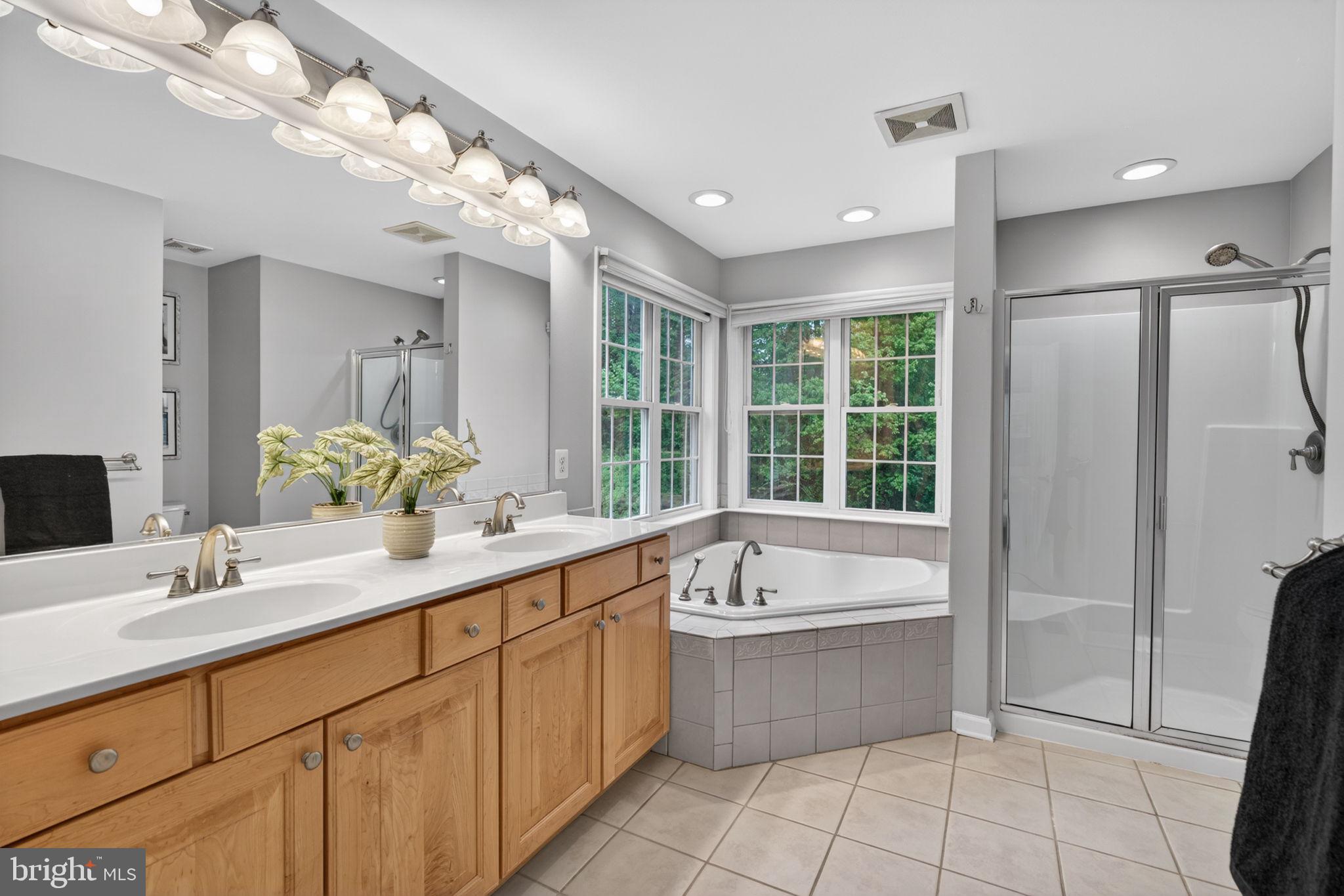 ABINGDON ESTATES - Residential