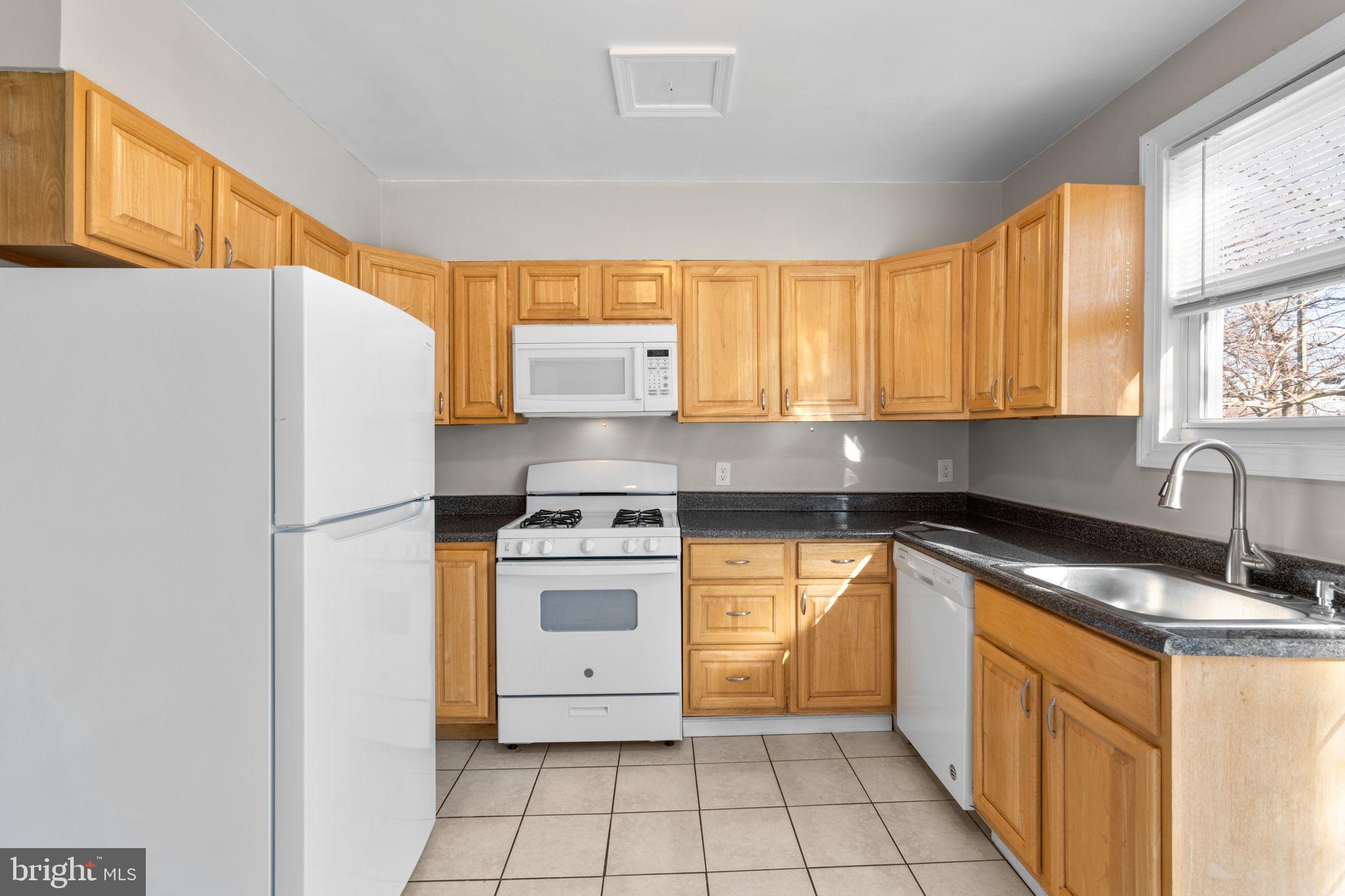 HAMILTON HEIGHTS - Residential