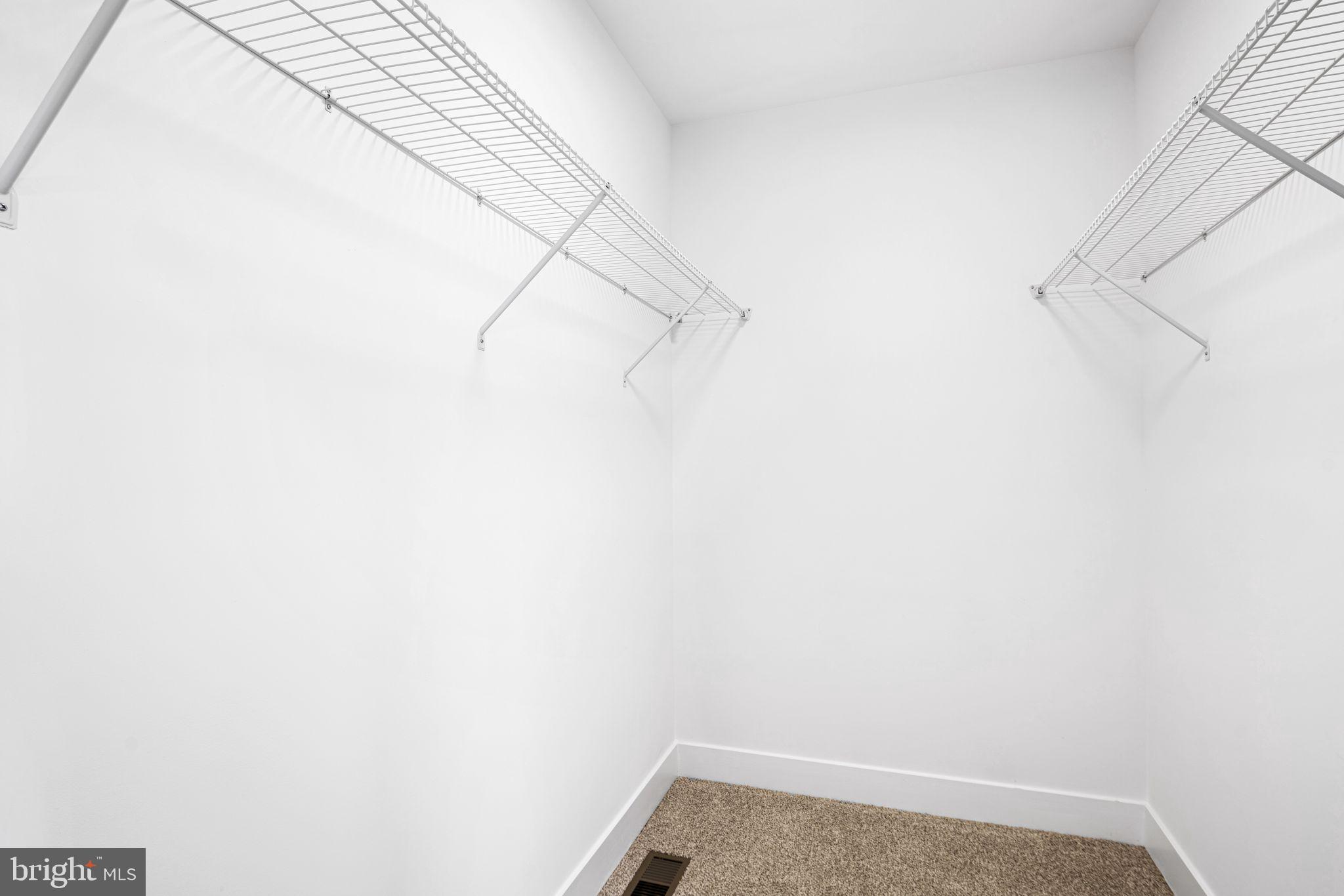 OLD WYNCOTE - Residential