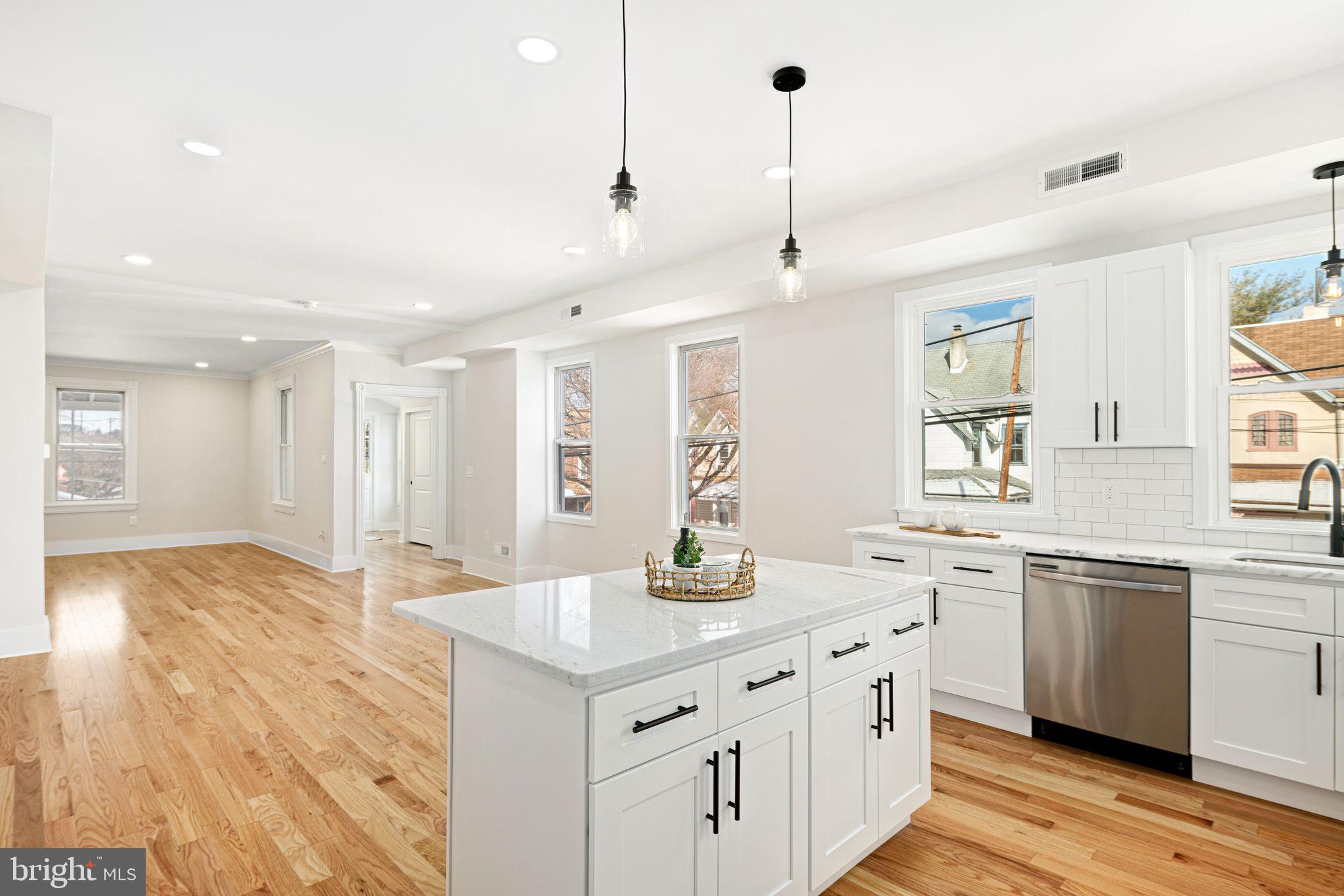 OLD WYNCOTE - Residential