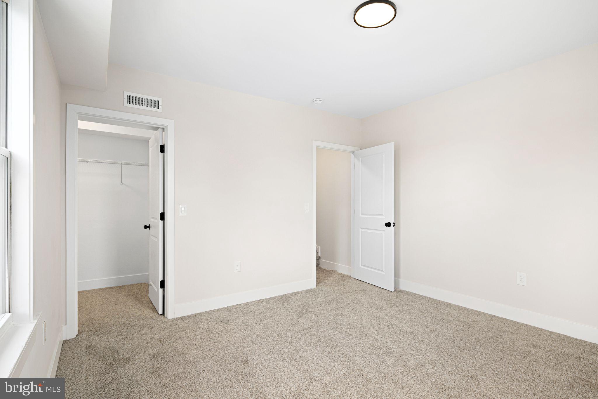 OLD WYNCOTE - Residential