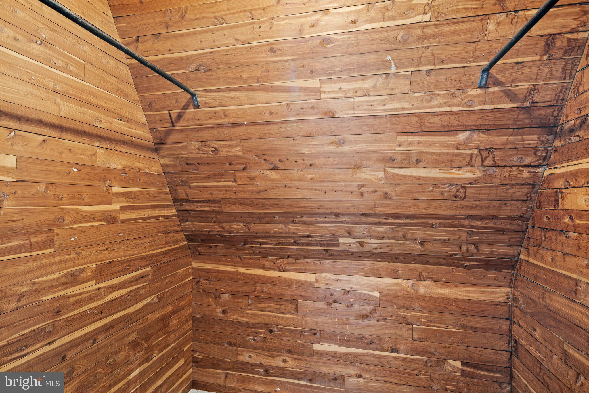 OLD WYNCOTE - Residential