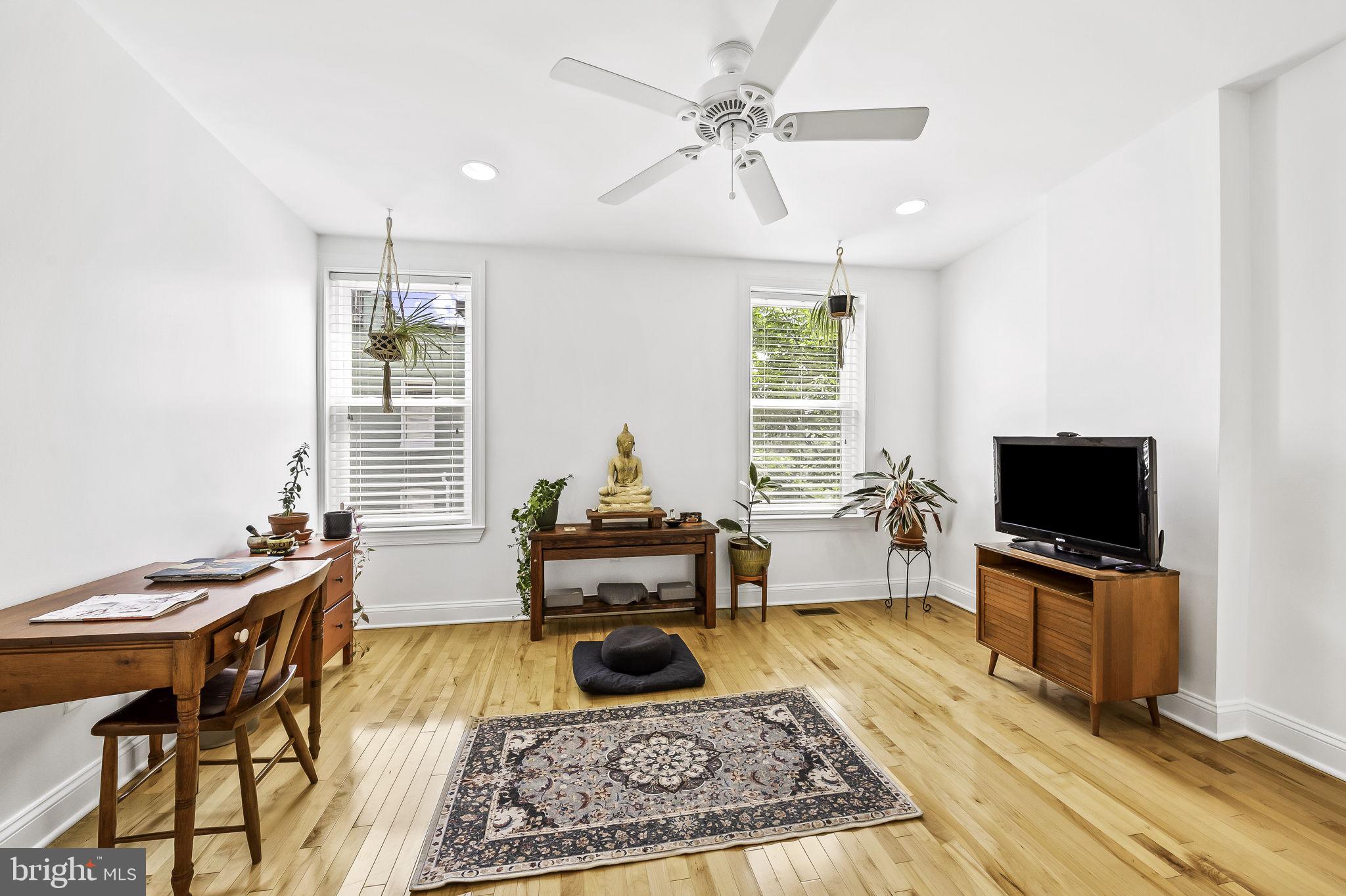 HAMPDEN HISTORIC DISTRICT - Residential