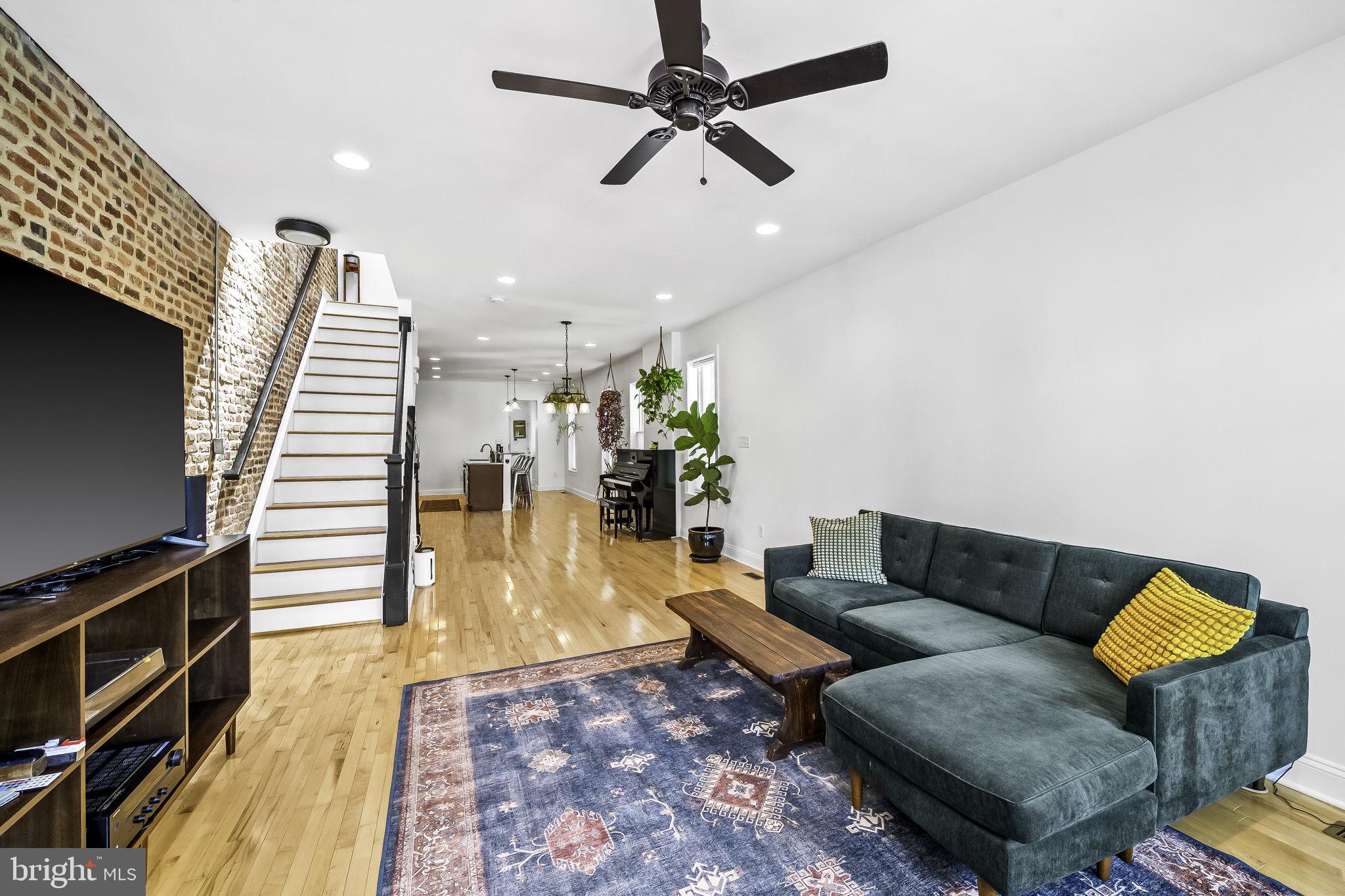 HAMPDEN HISTORIC DISTRICT - Residential