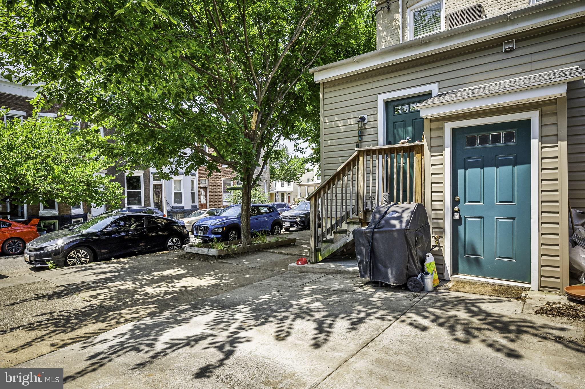 HAMPDEN HISTORIC DISTRICT - Residential