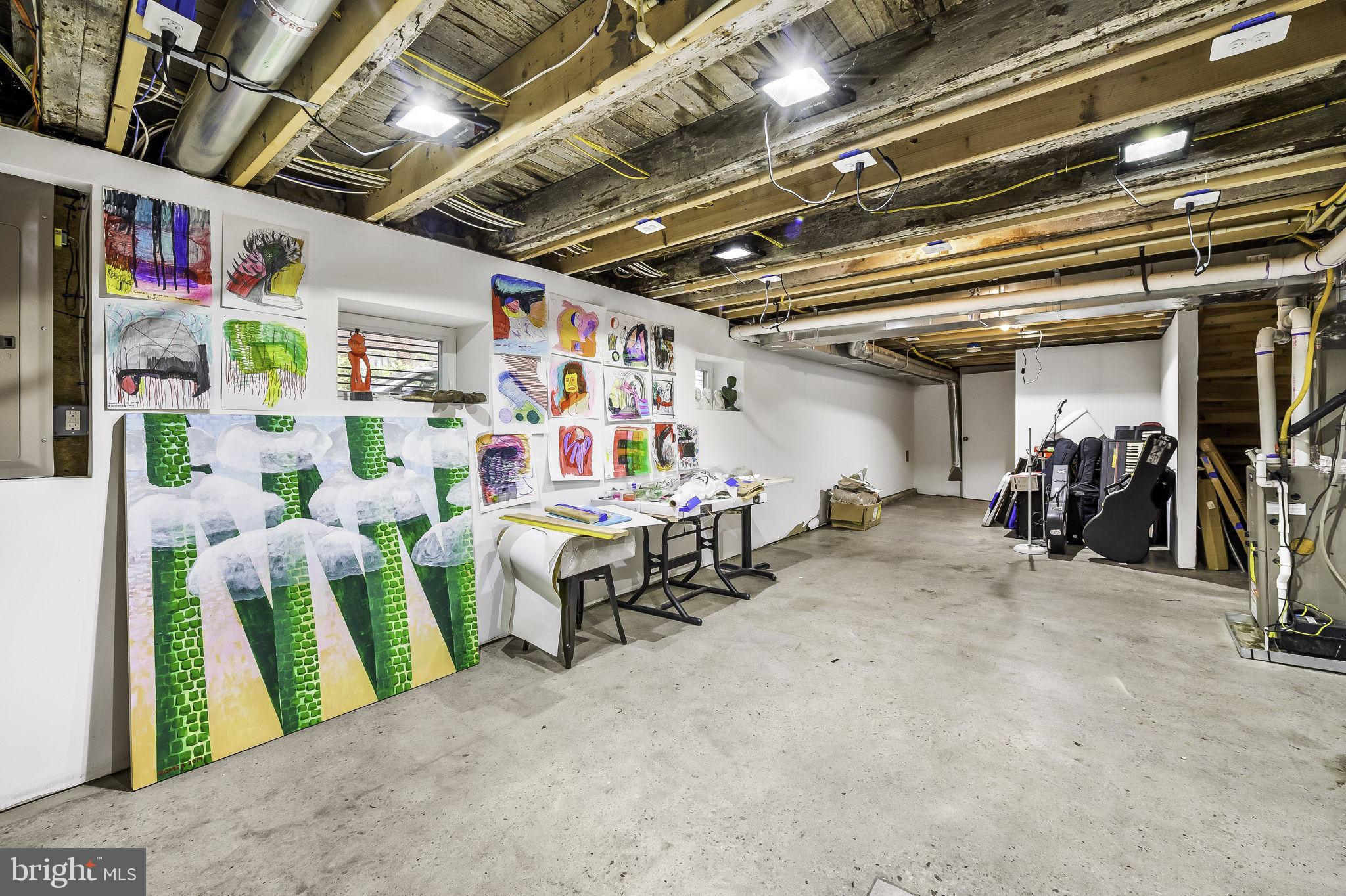 HAMPDEN HISTORIC DISTRICT - Residential