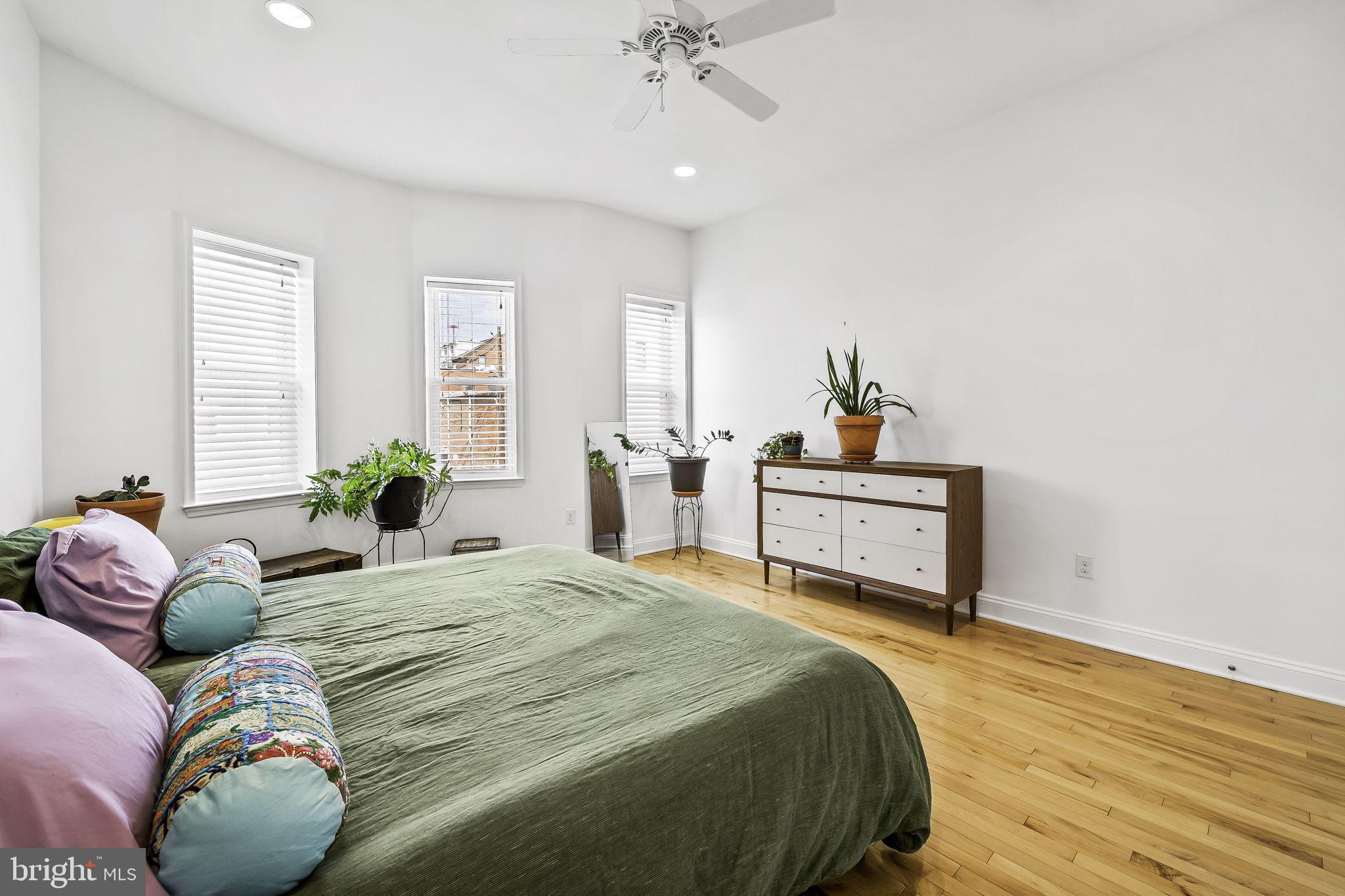 HAMPDEN HISTORIC DISTRICT - Residential