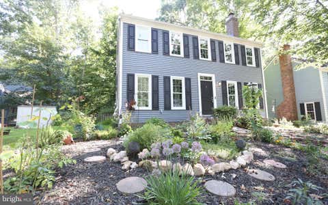 Photo of 12004 Farrabow Lane, WOODBRIDGE, VA 22192 (MLS # VAPW2128666)