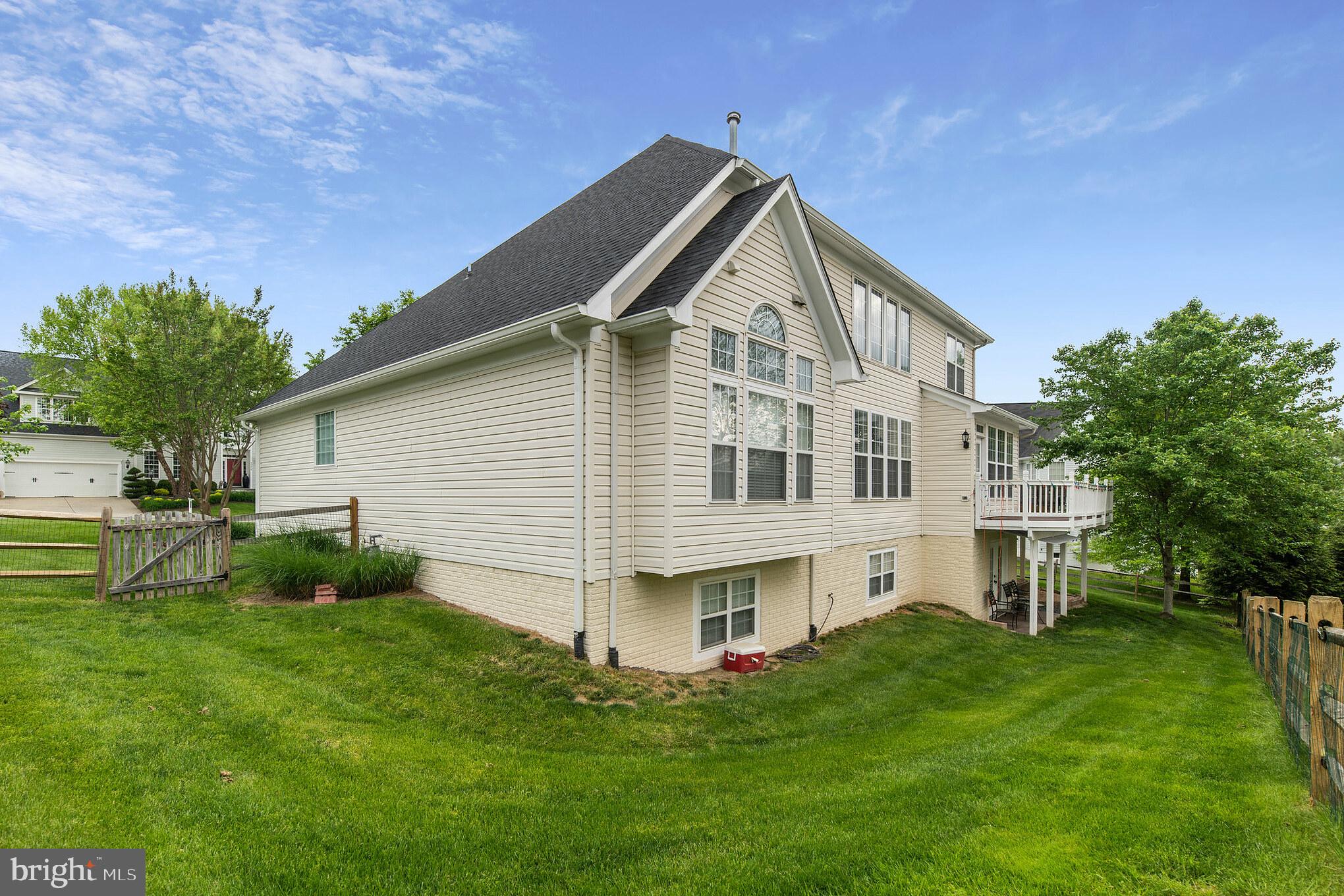 POTOMAC STATION - Residential