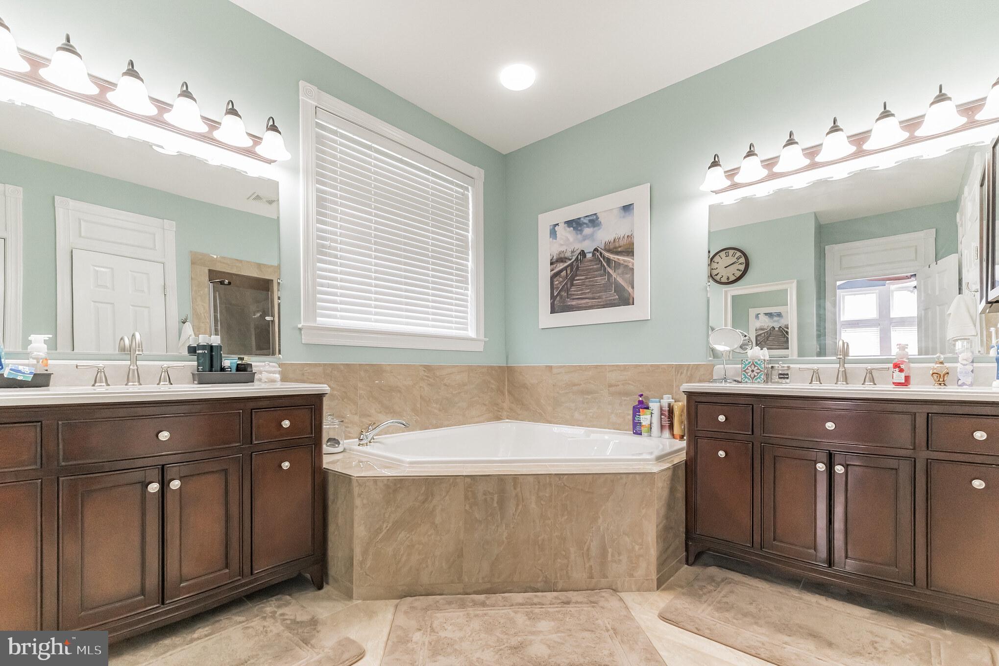 POTOMAC STATION - Residential