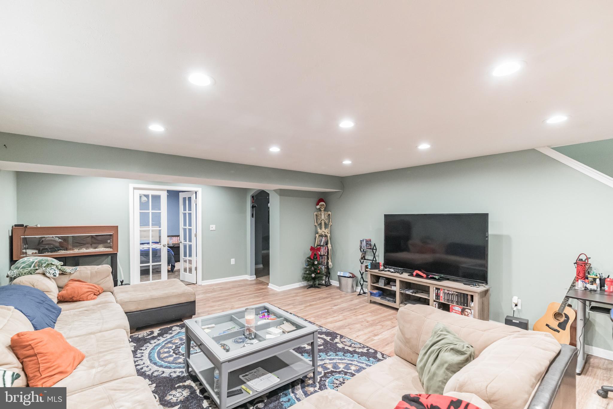 POTOMAC STATION - Residential