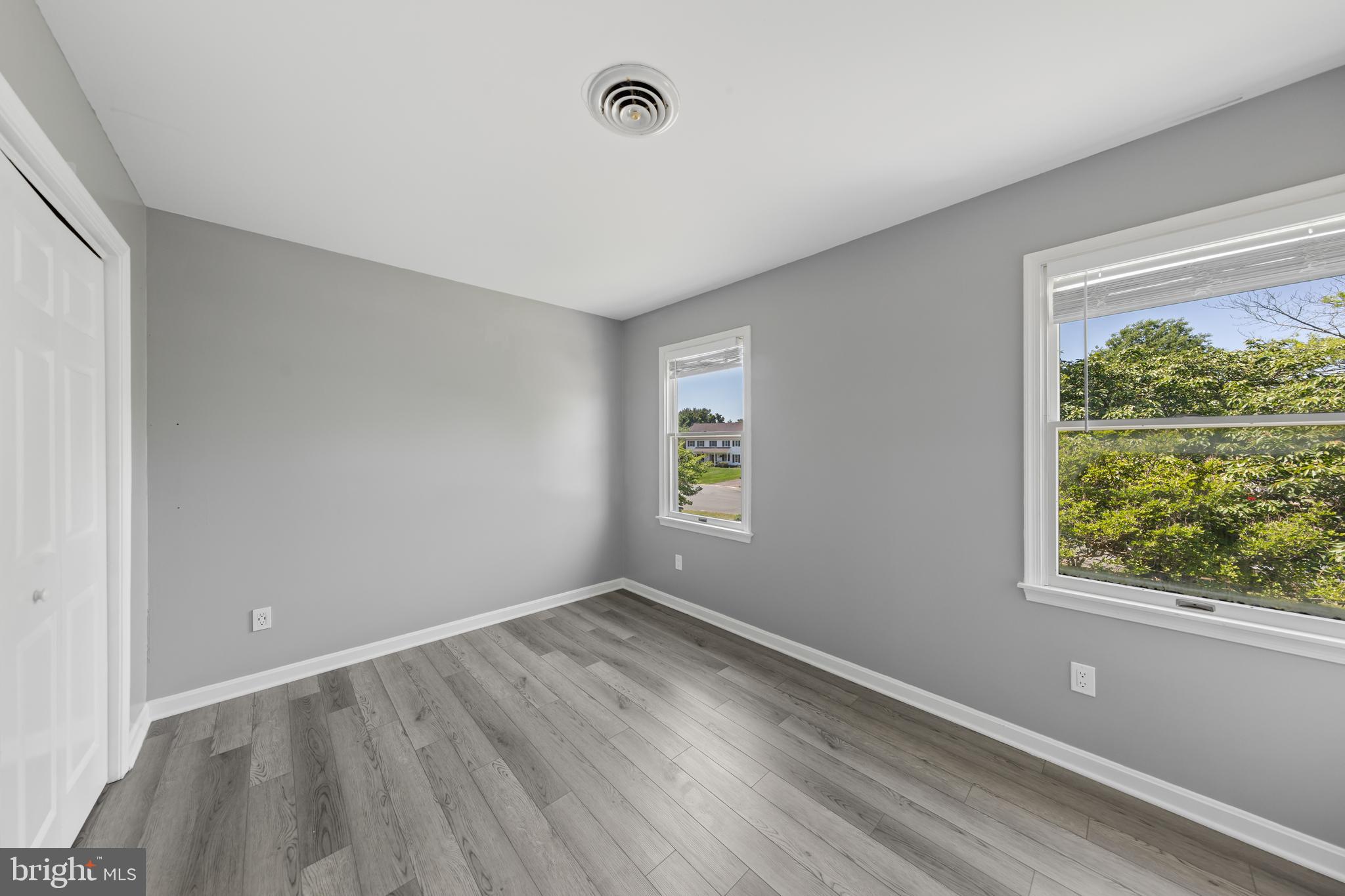 CROSS CREEK - Residential