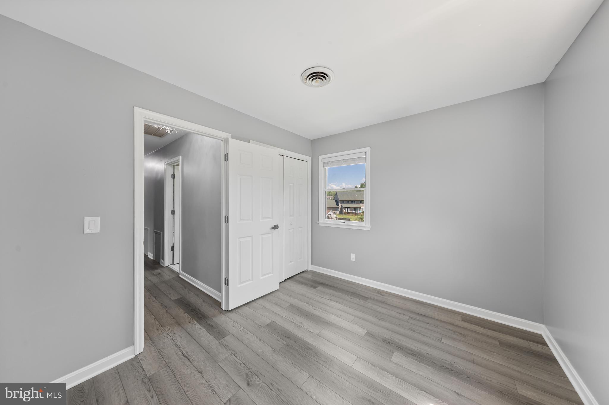 CROSS CREEK - Residential