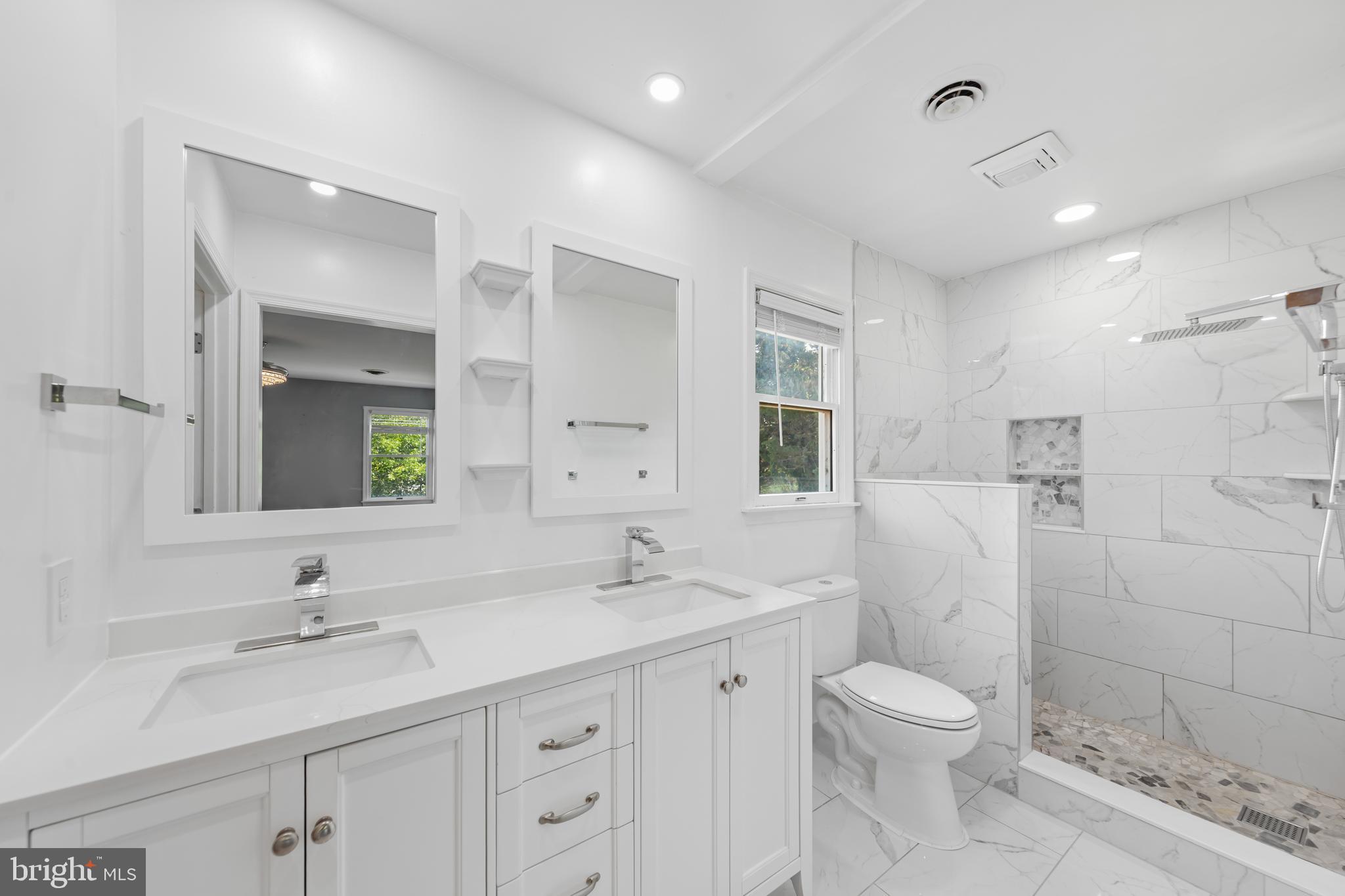 CROSS CREEK - Residential