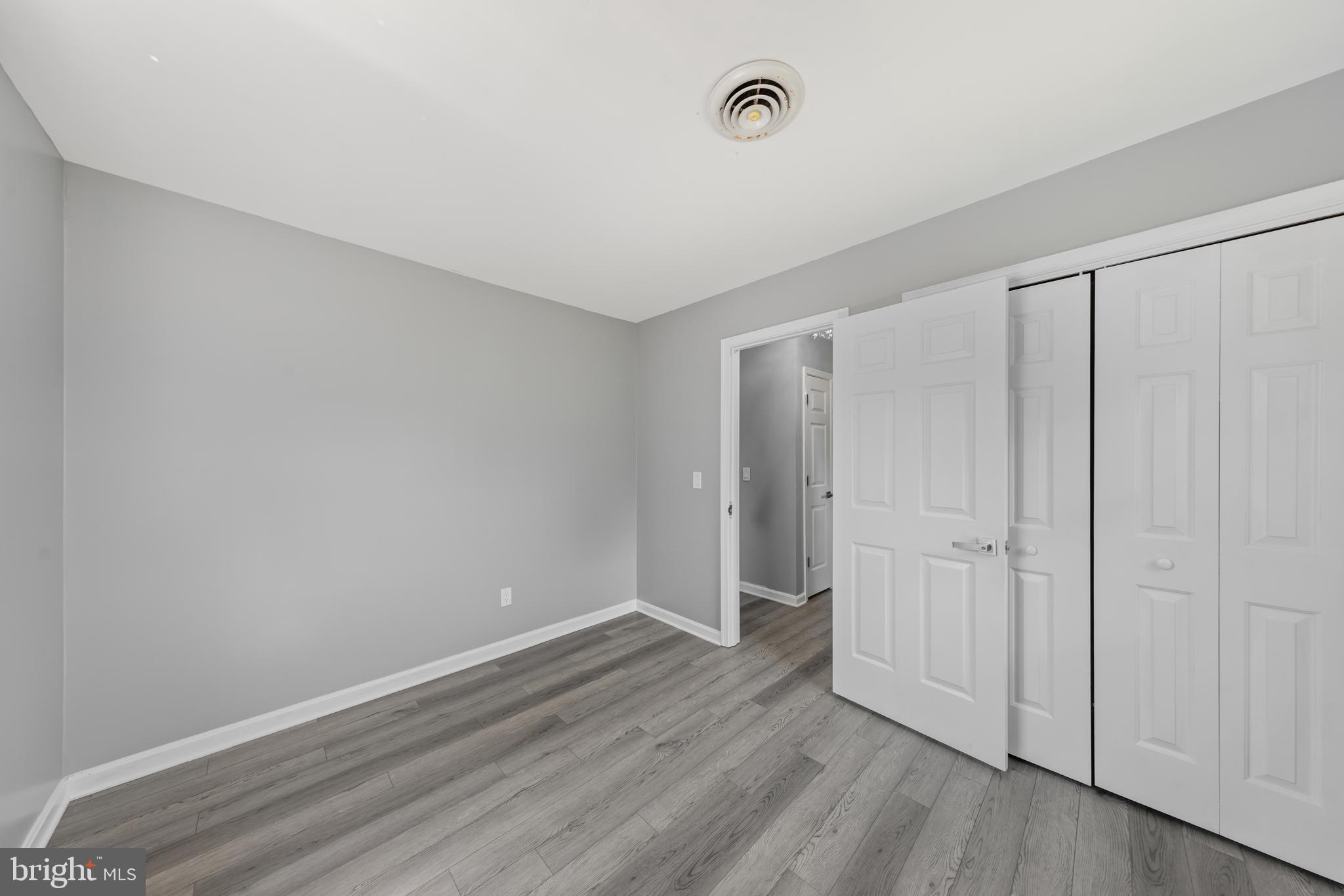 CROSS CREEK - Residential