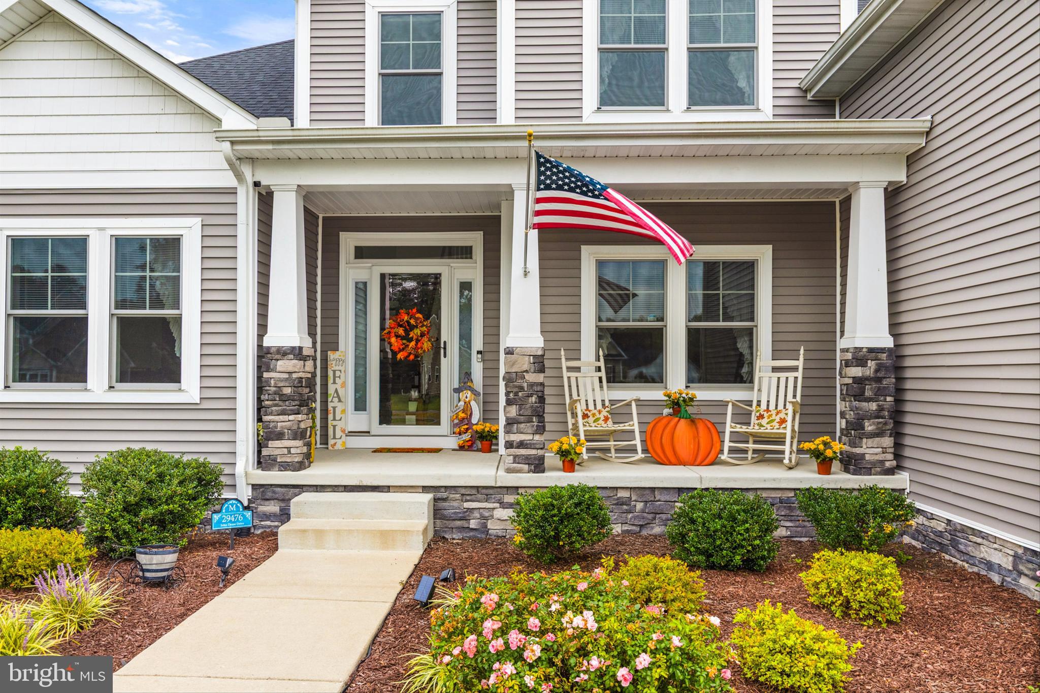 29476 JOHN DEERE DRIVE