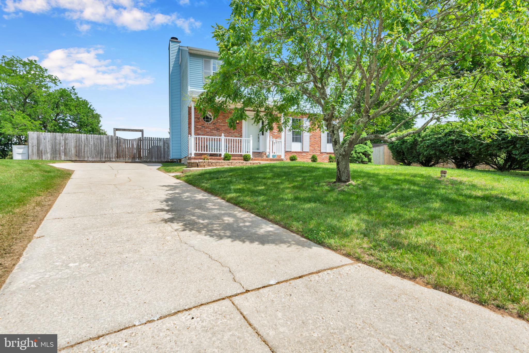 8328 SAIL COURT