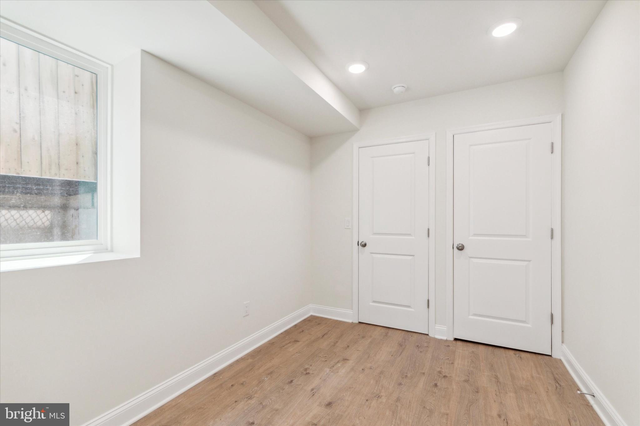 NORRIS SQUARE - Residential Income