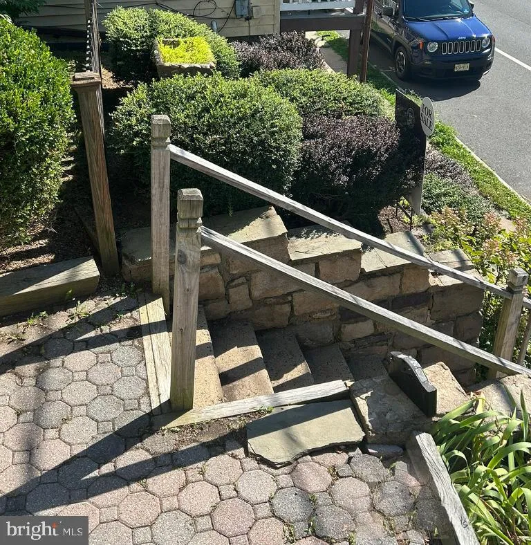 Lambertville, New Jersey 08530, United States, 3 Bedrooms Bedrooms, ,1 BathroomBathrooms,Residential,Active,185342