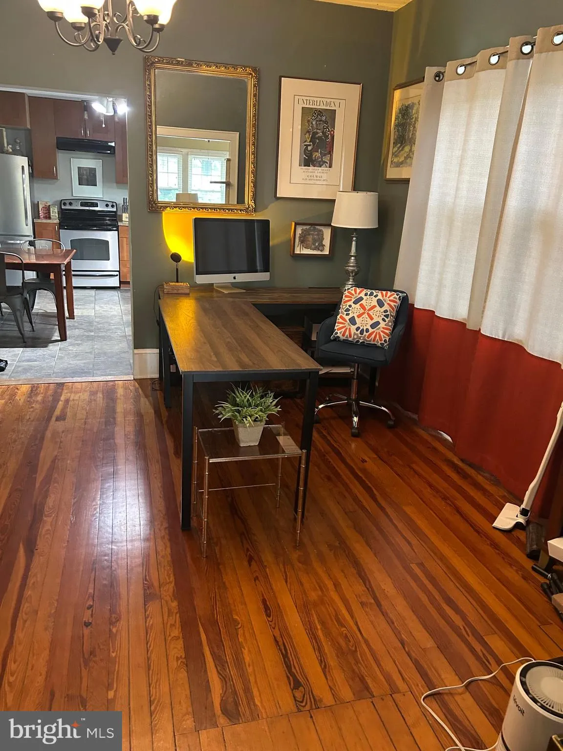 Lambertville, New Jersey 08530, United States, 3 Bedrooms Bedrooms, ,1 BathroomBathrooms,Residential,Active,185342