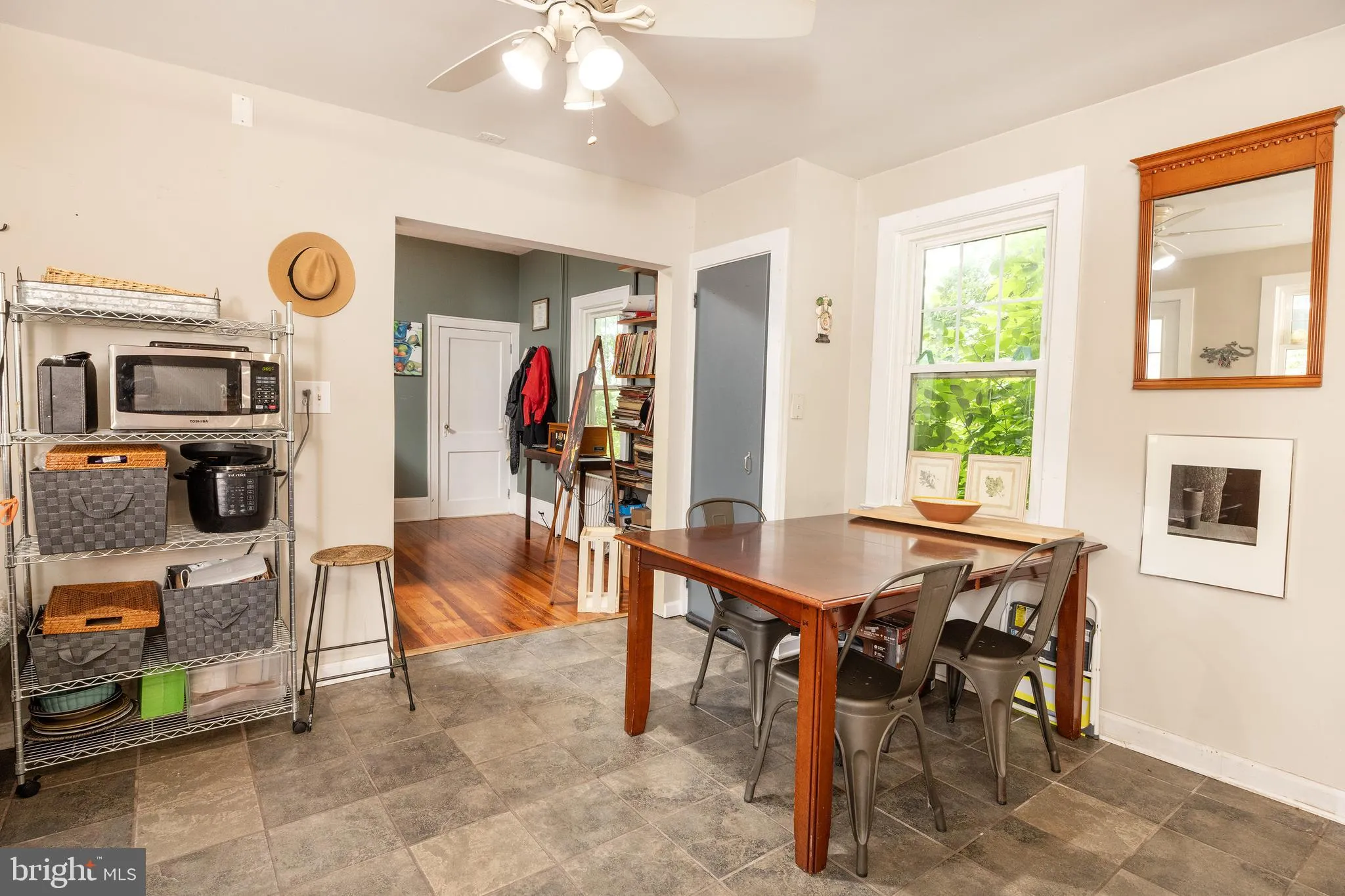 Lambertville, New Jersey 08530, United States, 3 Bedrooms Bedrooms, ,1 BathroomBathrooms,Residential,Active,185342