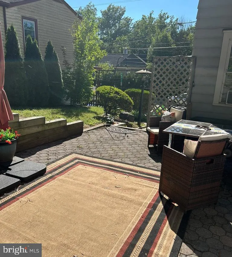 Lambertville, New Jersey 08530, United States, 3 Bedrooms Bedrooms, ,1 BathroomBathrooms,Residential,Active,185342