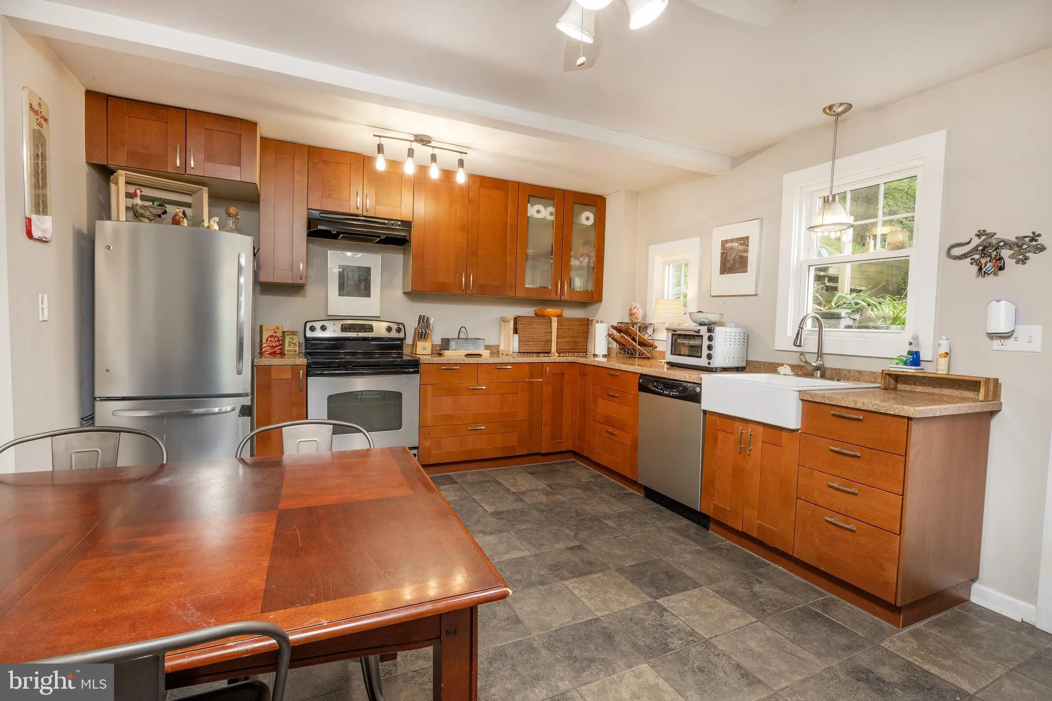 Lambertville, New Jersey 08530, United States, 3 Bedrooms Bedrooms, ,1 BathroomBathrooms,Residential,Active,185342