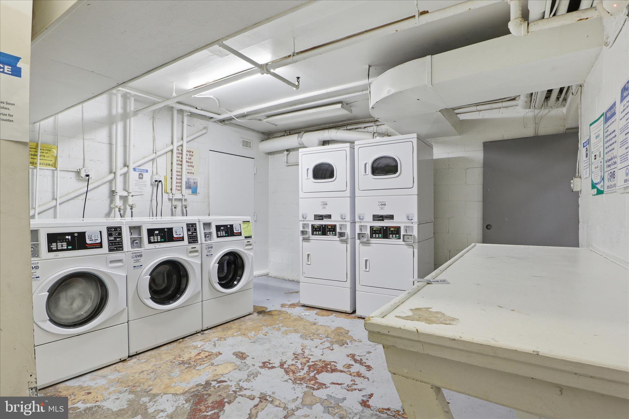 FAIRFAX WEST CONDOS - Residential