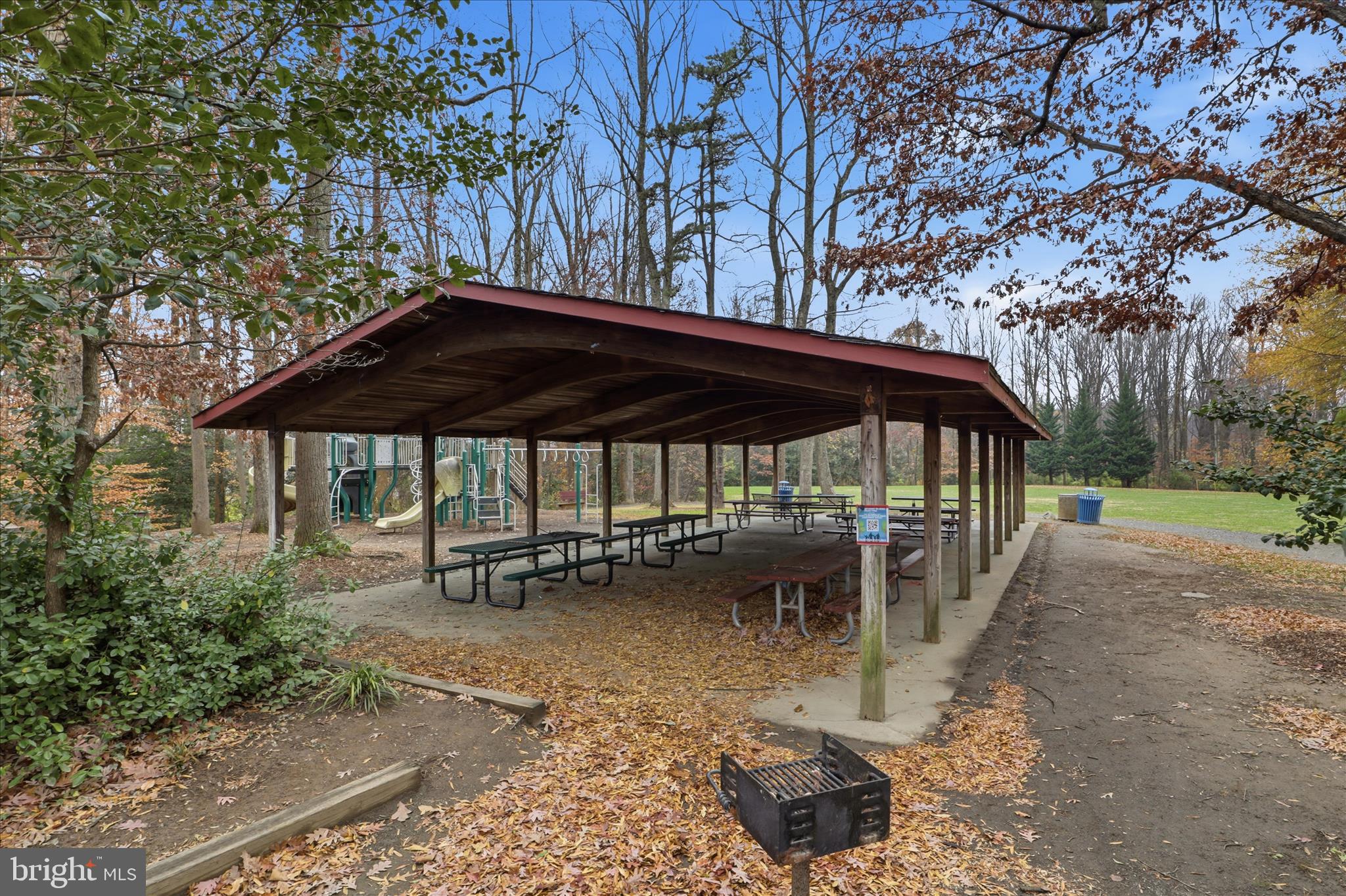 FAIRFAX WEST CONDOS - Residential