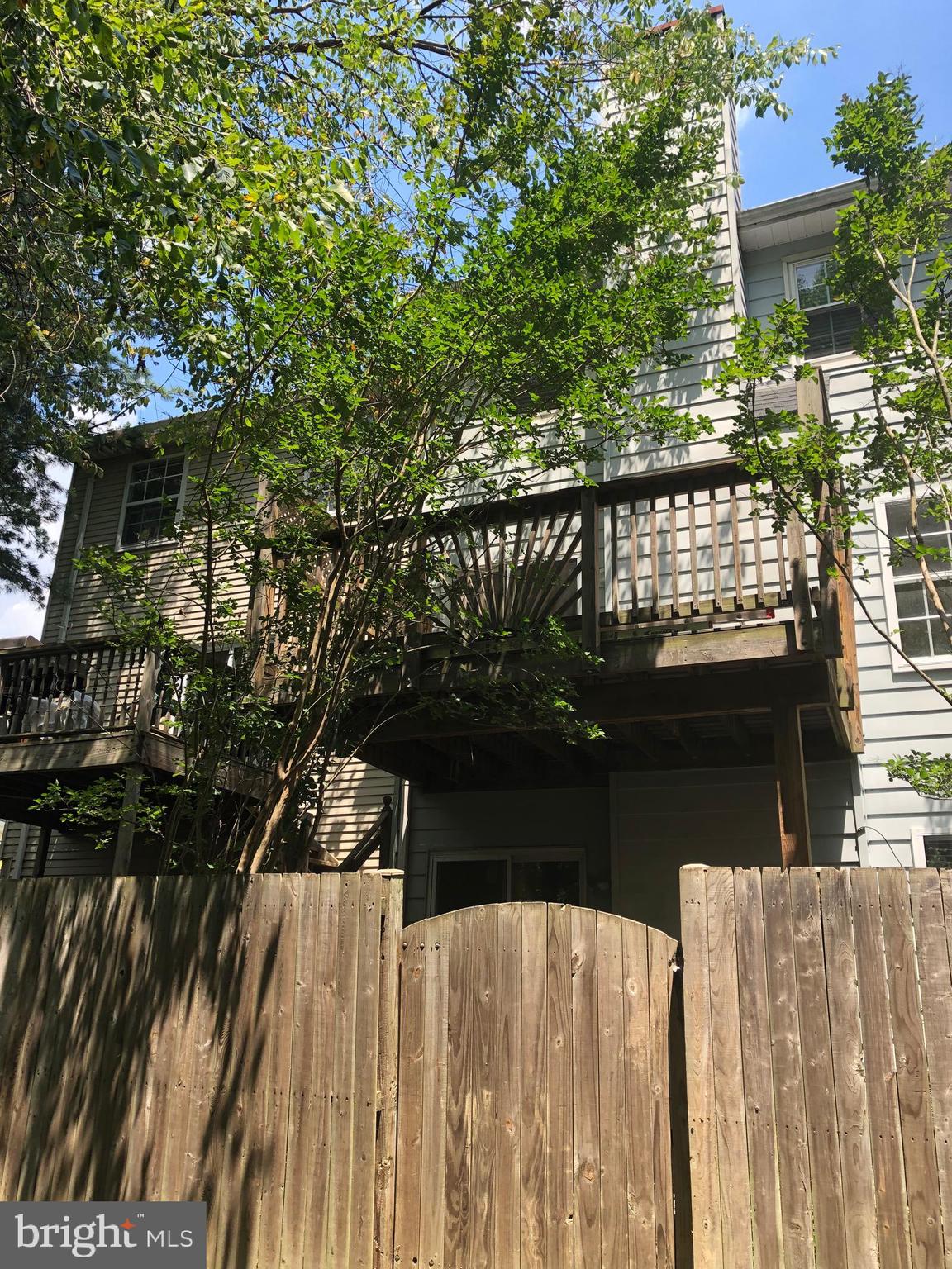 WOODLAWN MEWS - Residential