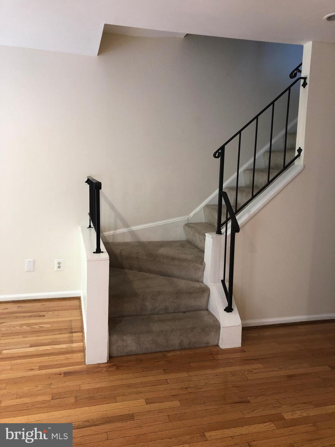 WOODLAWN MEWS - Residential