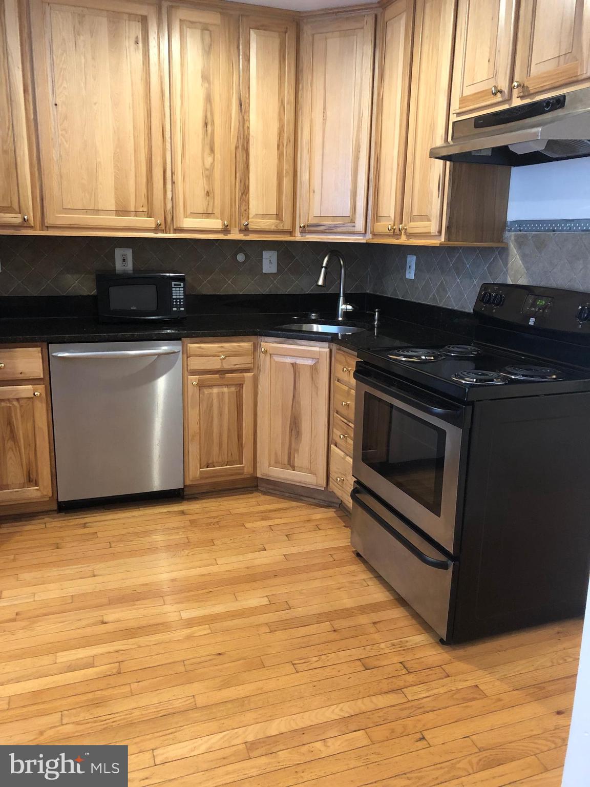 WOODLAWN MEWS - Residential