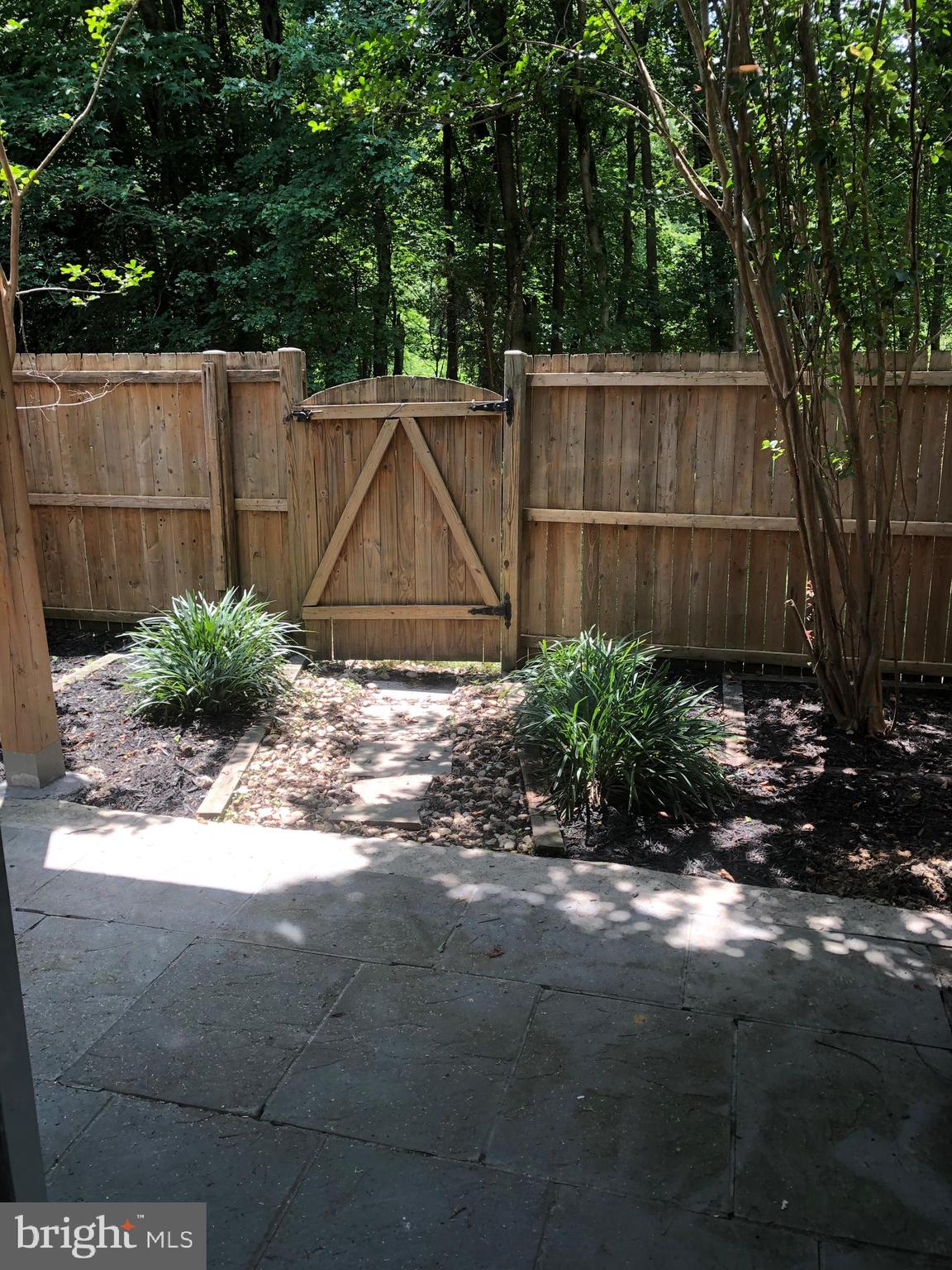 WOODLAWN MEWS - Residential