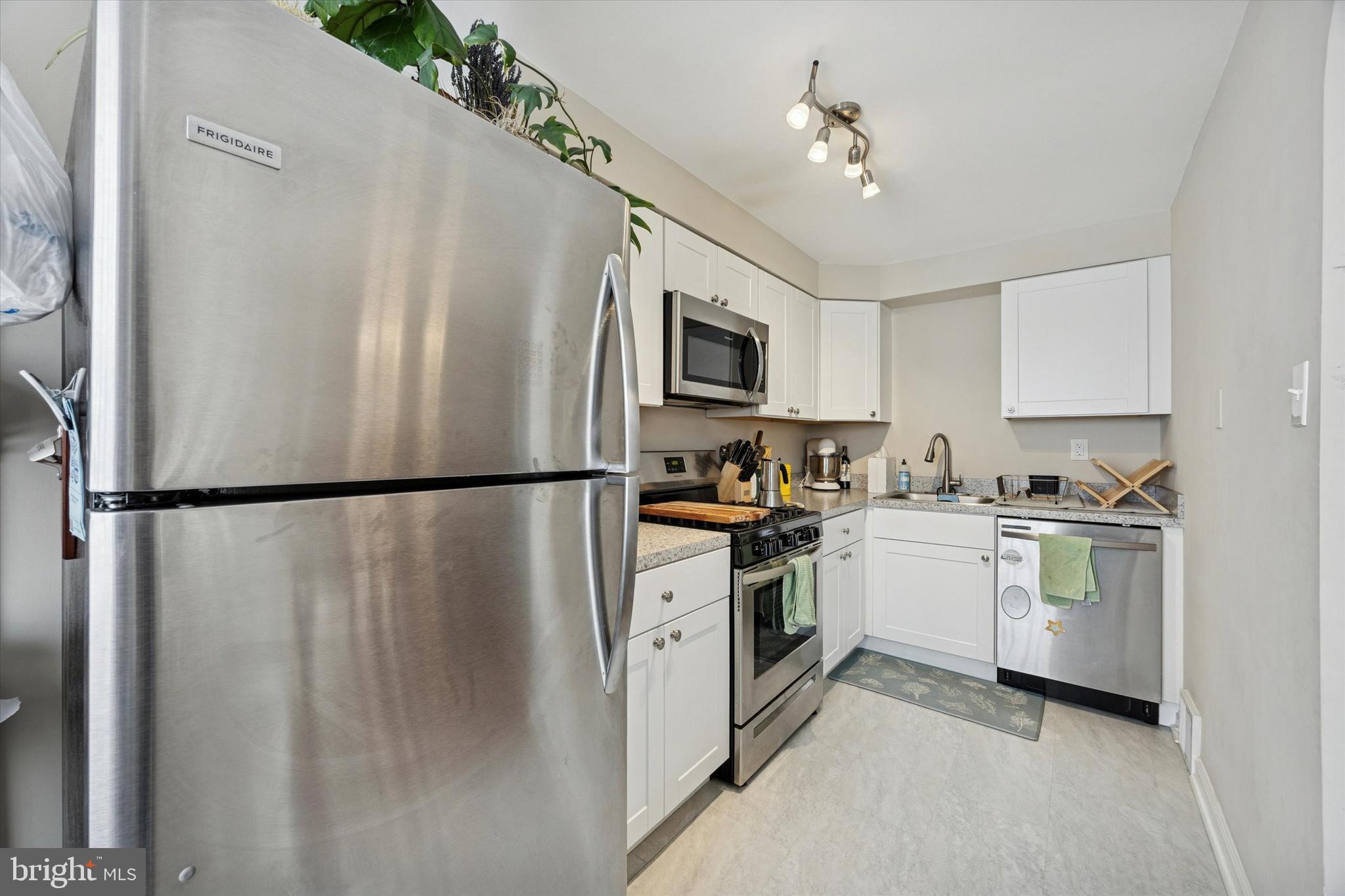 BRIARCLIFFE - Residential