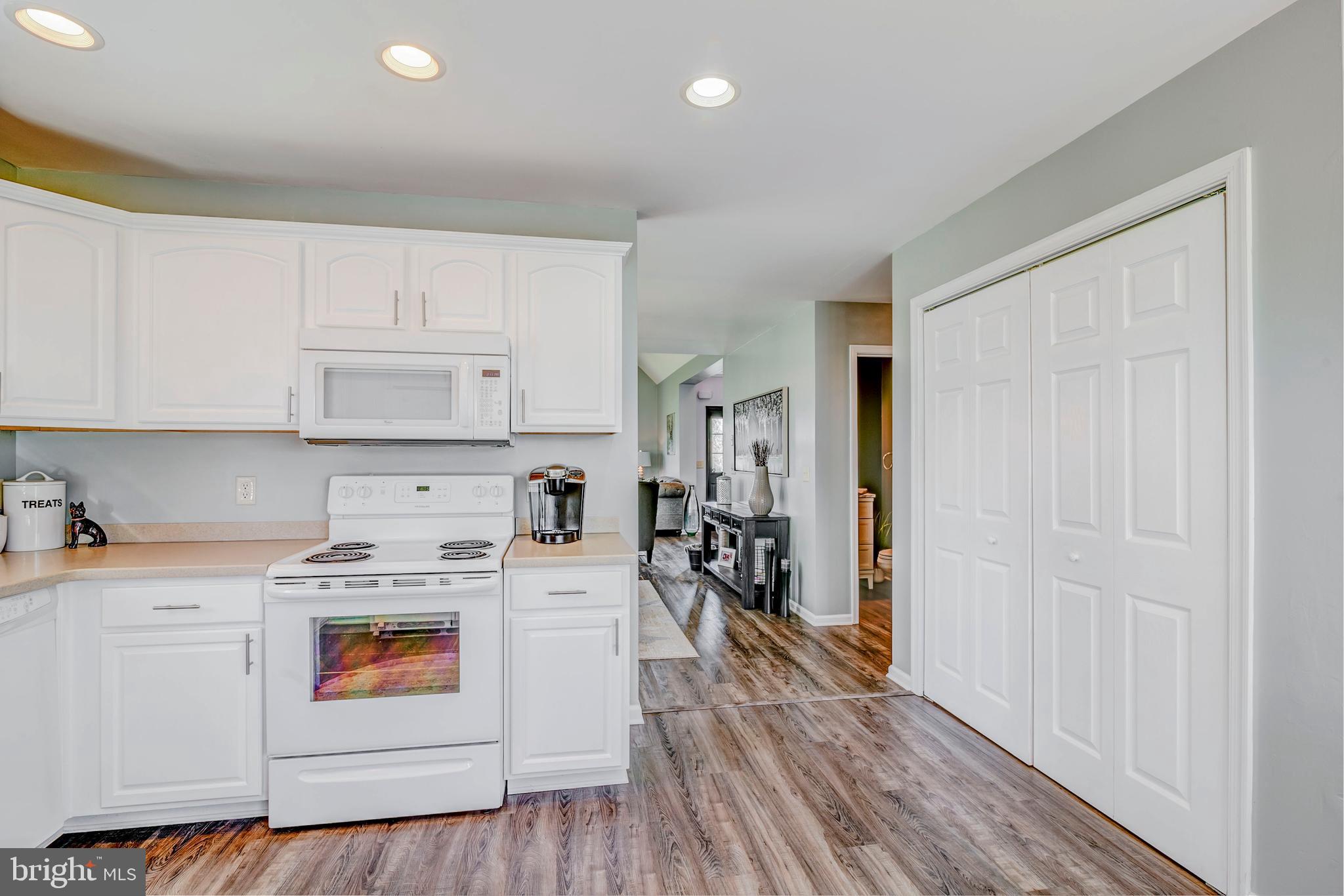 EAST FIELD - Residential