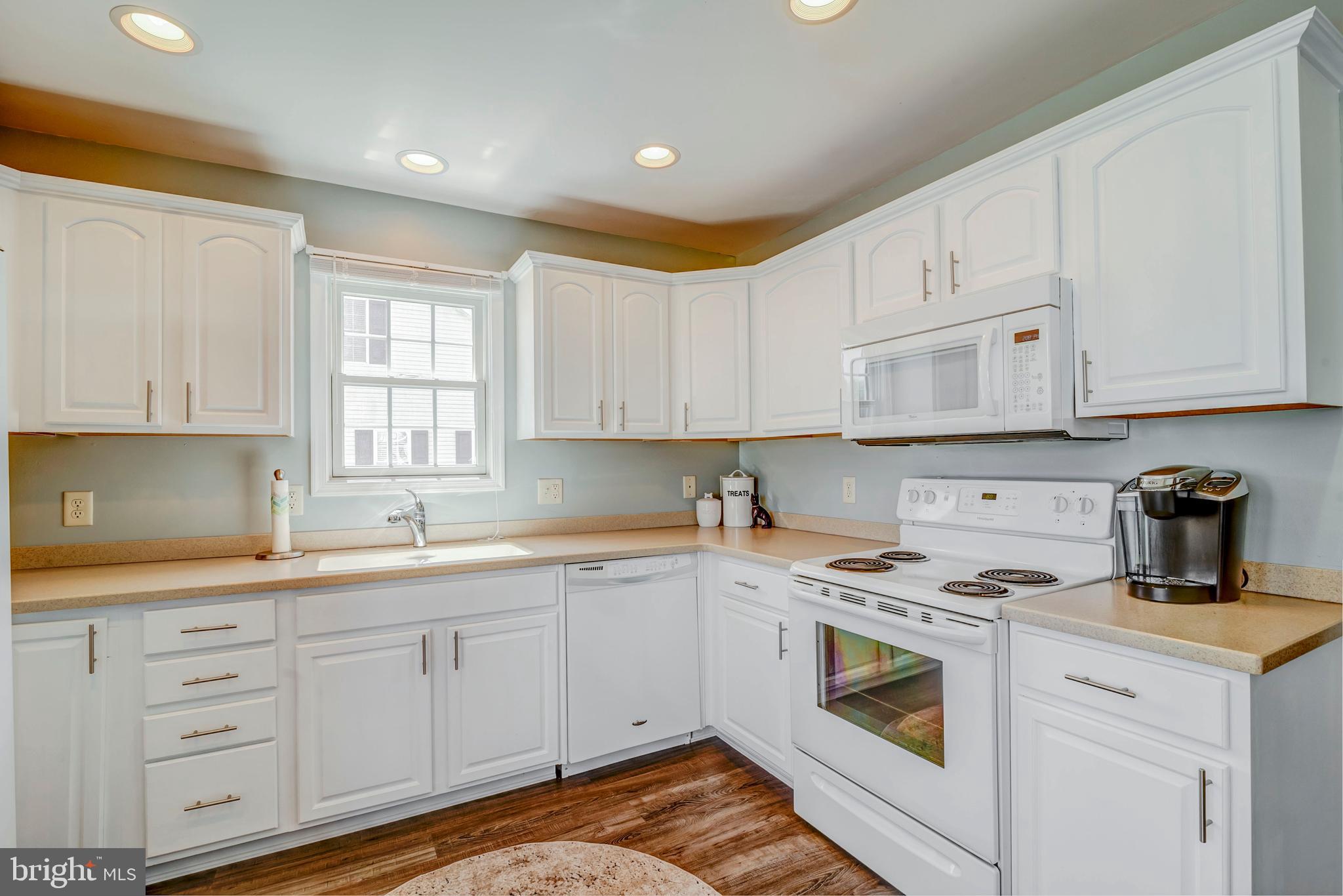 EAST FIELD - Residential