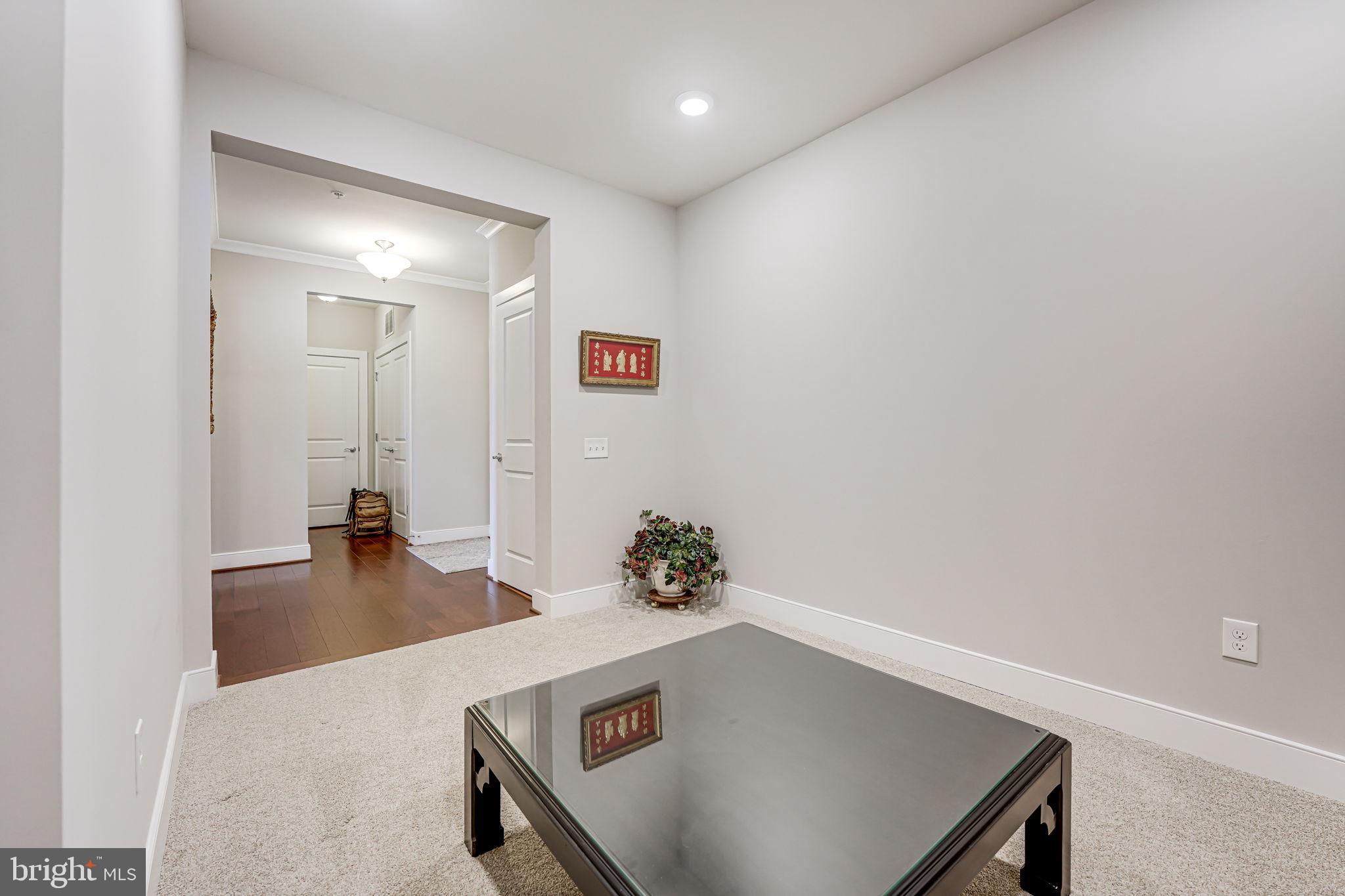 METROWEST - Residential