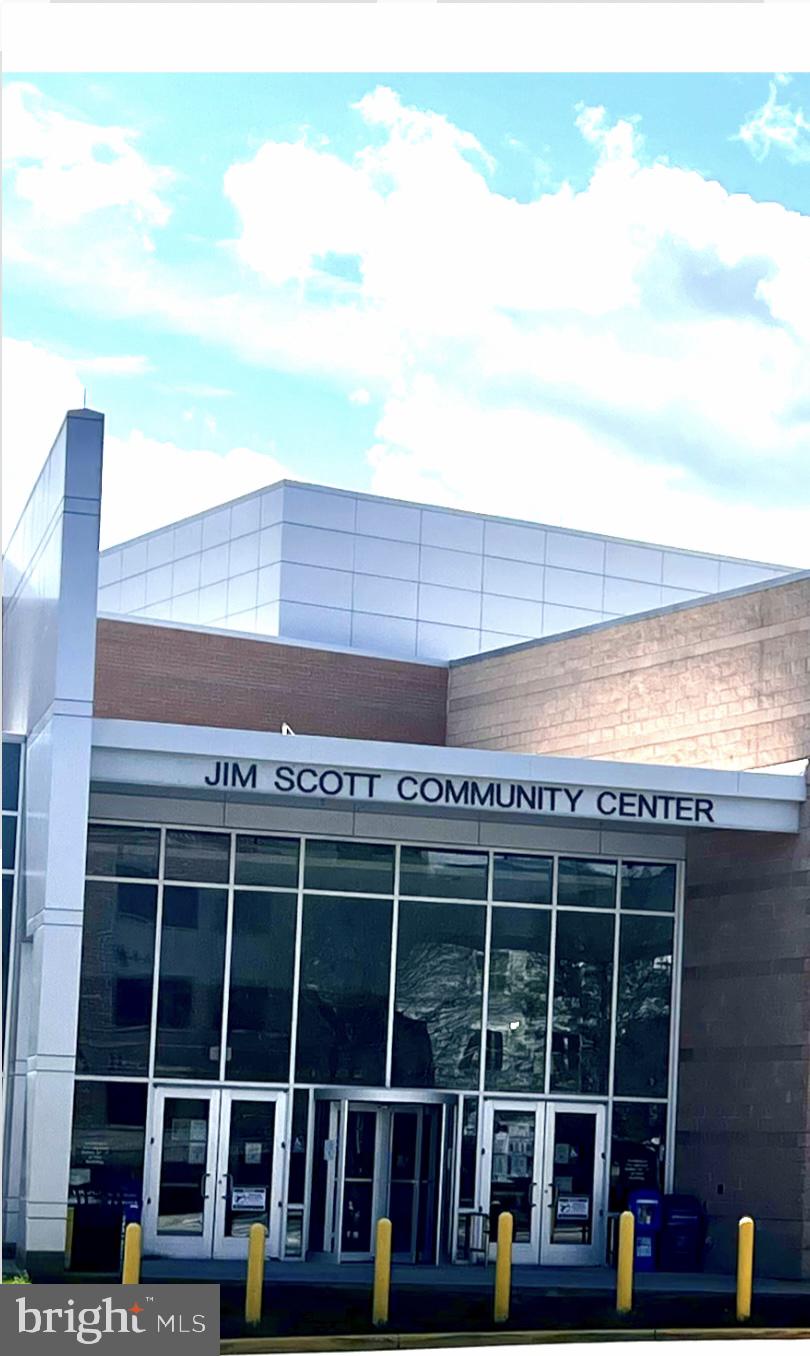 METROWEST - Residential